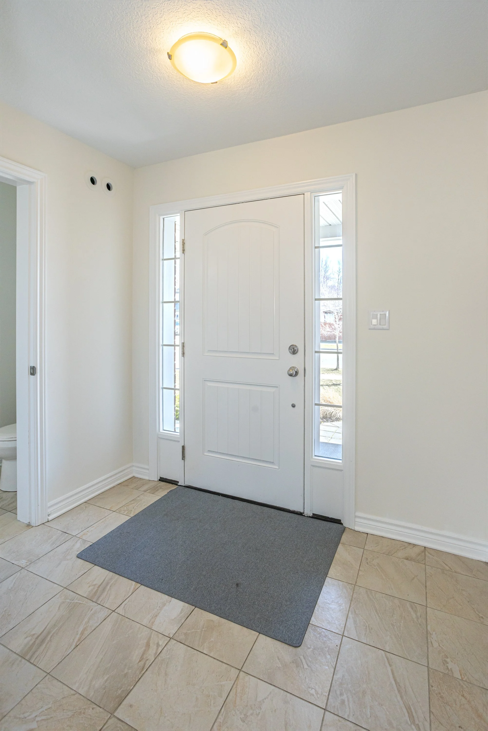 110 Peach Tree Blvd-5.jpg