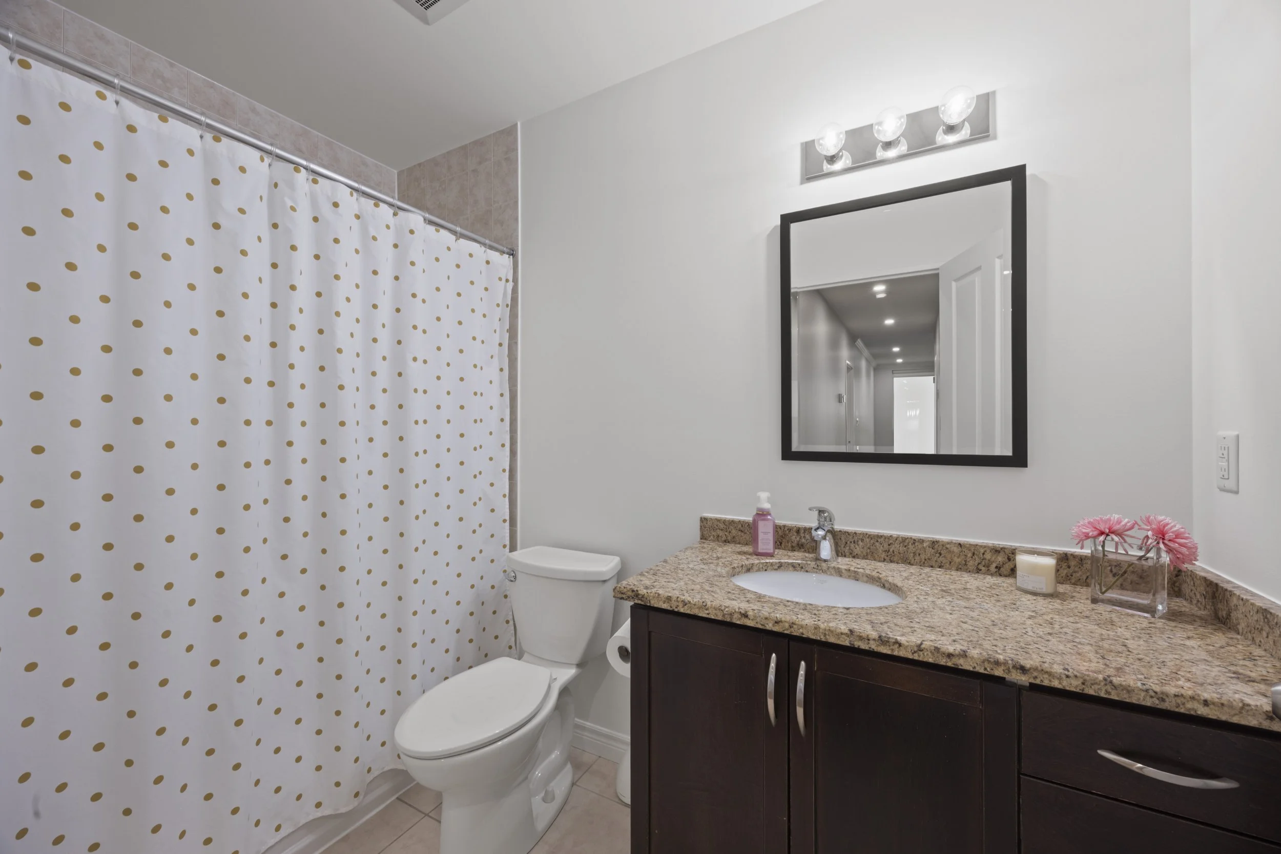 1104-353 Commissioners Rd W -34.JPG