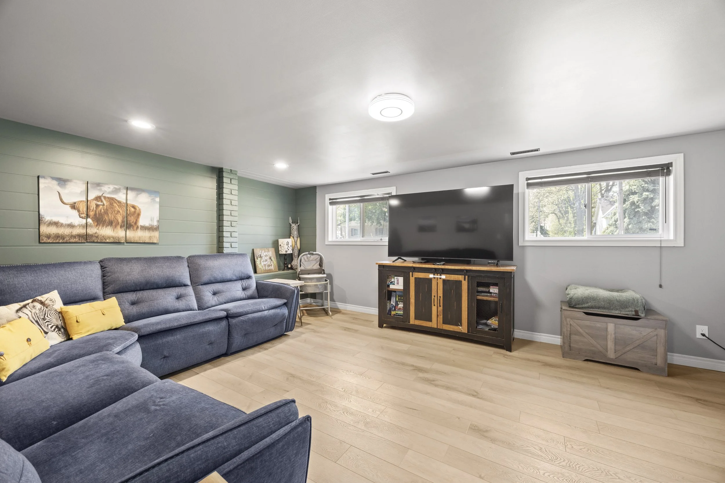 315 Elgin St W -31.JPG
