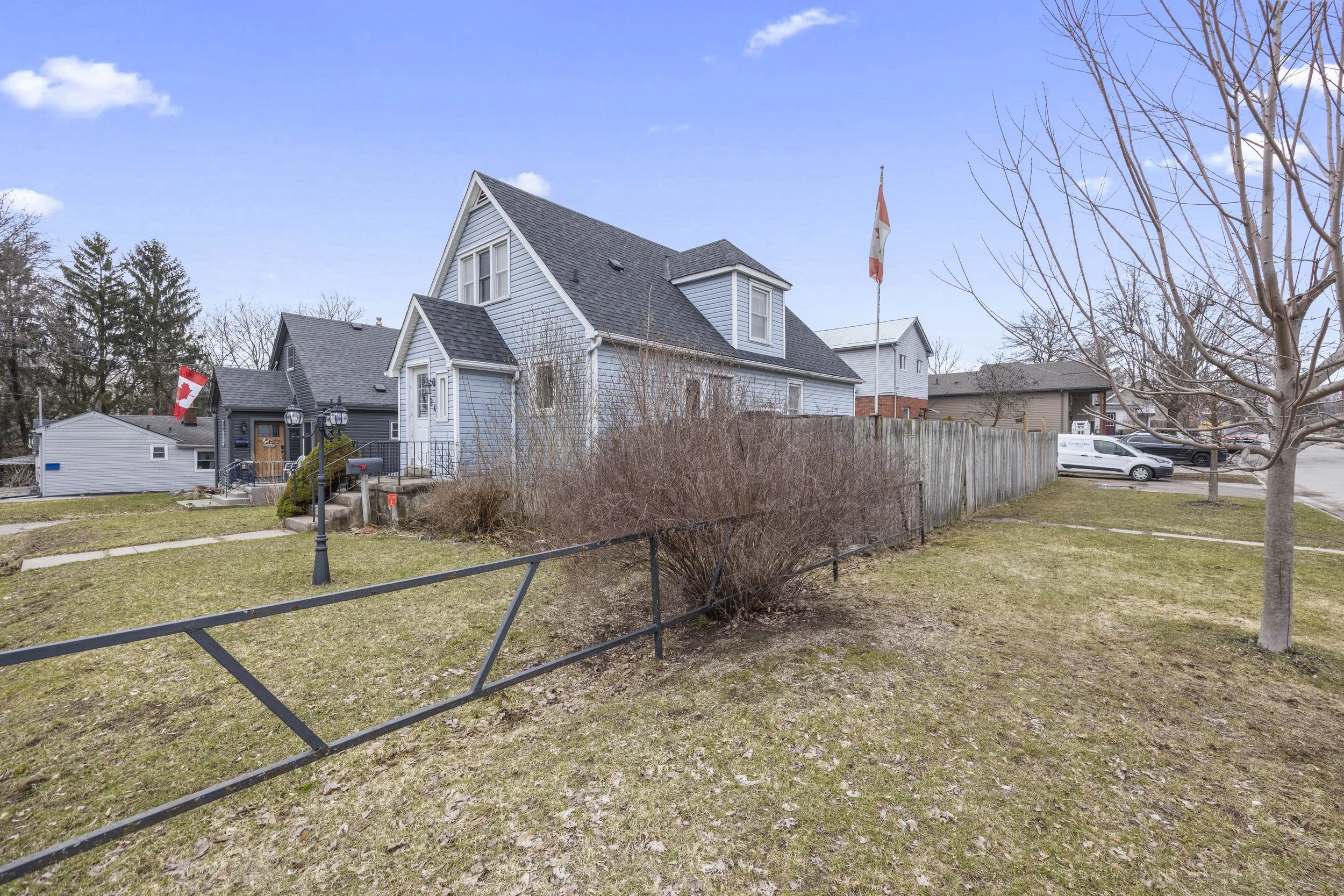 24 Terrence St -32.JPG