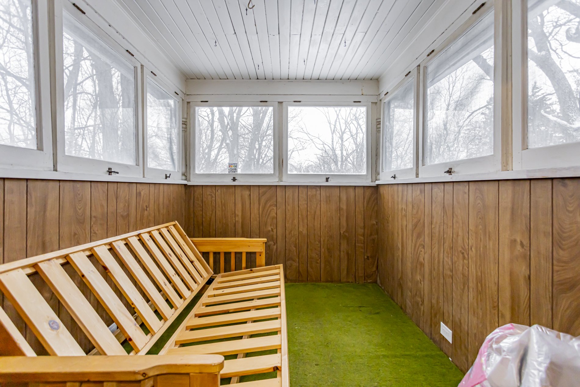 994 Richmond St_33.jpg