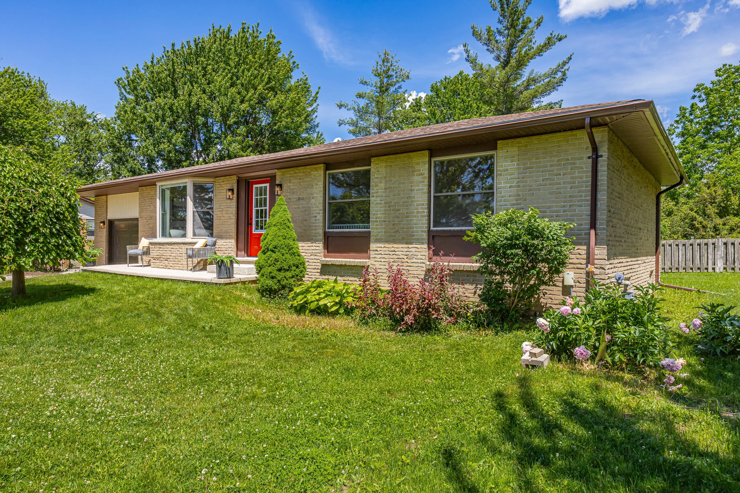 34314 Denfield Rd -01.jpg