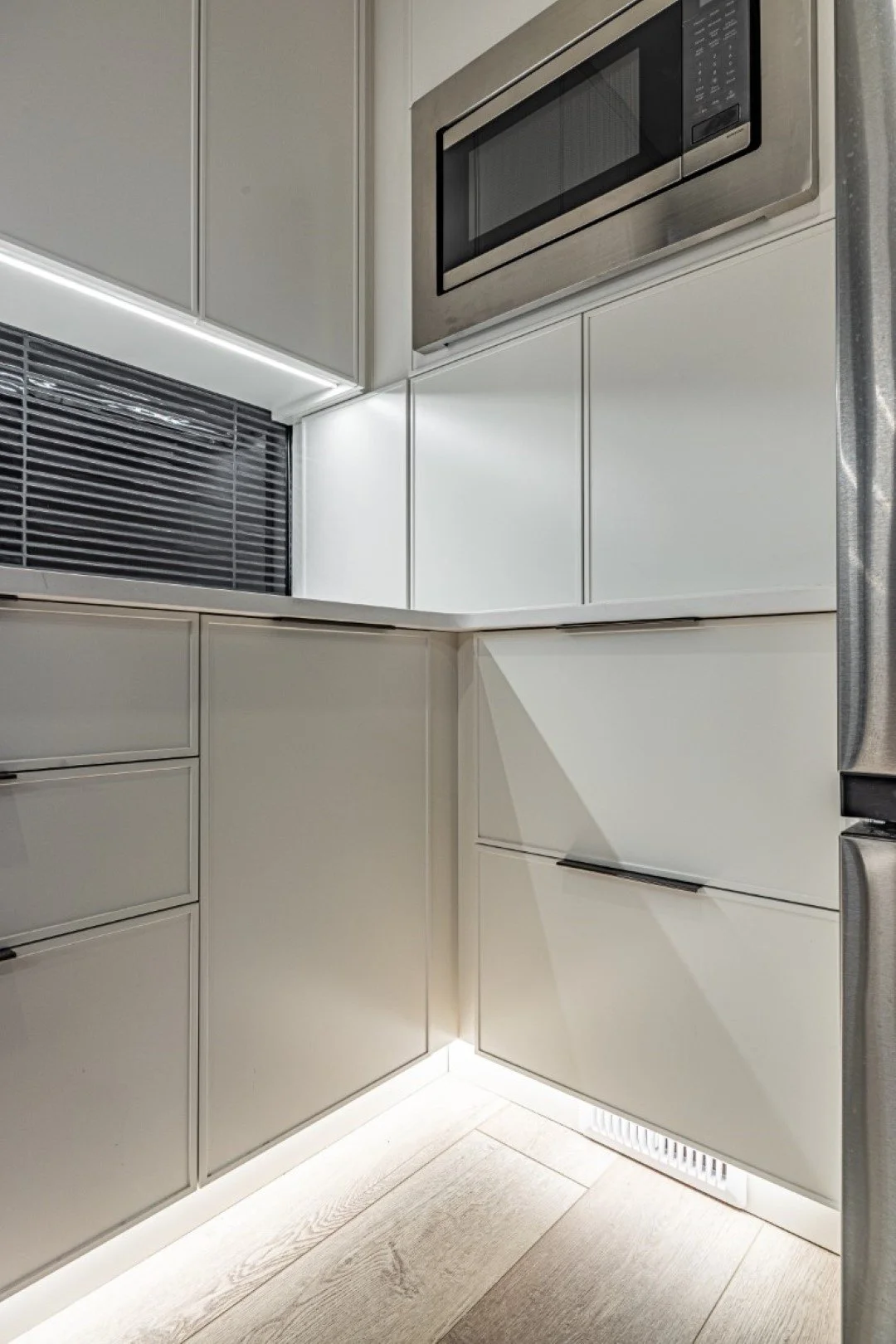 3229 Raleigh Cres-35.jpg