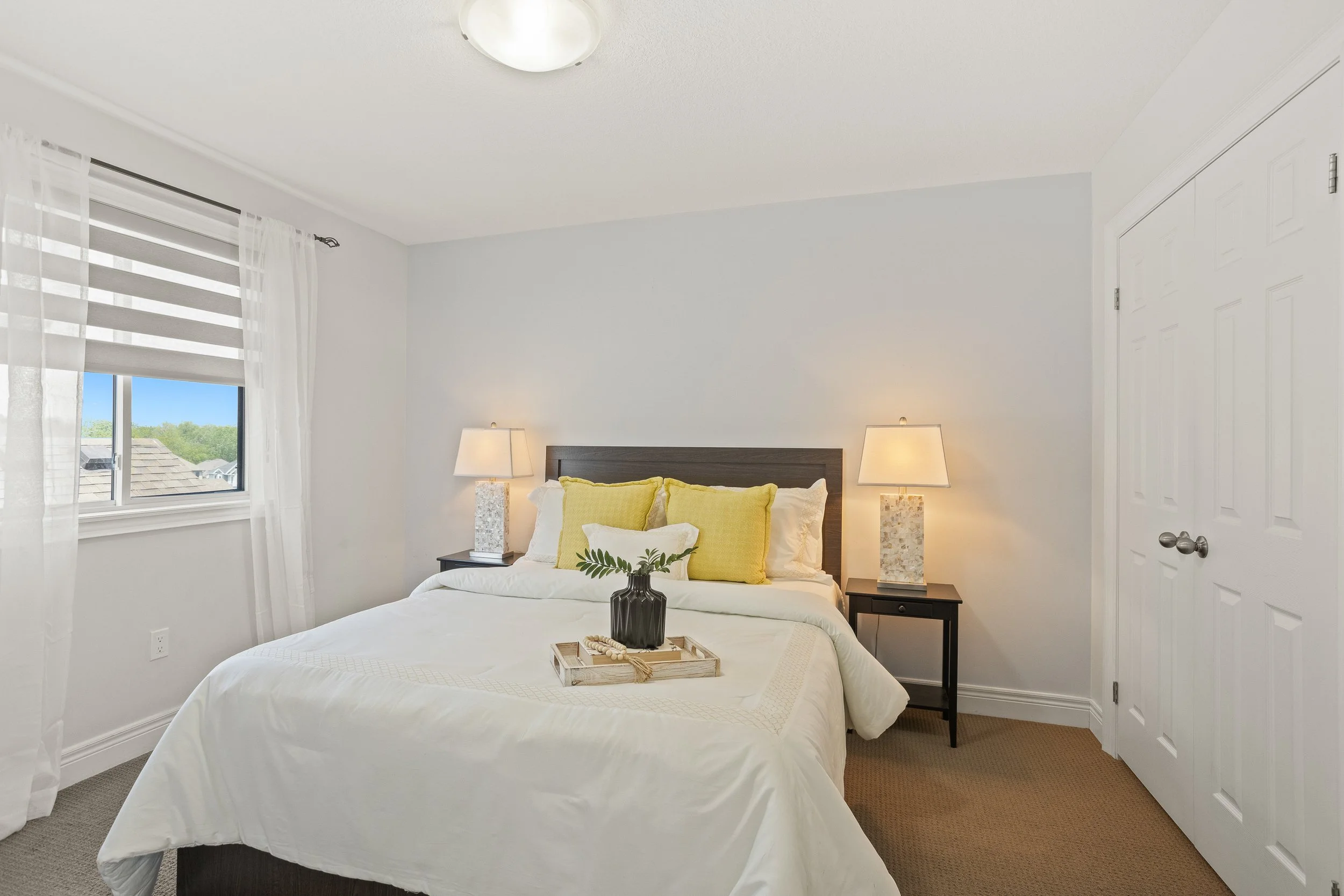 2564 Holbrook Dr-31.jpg