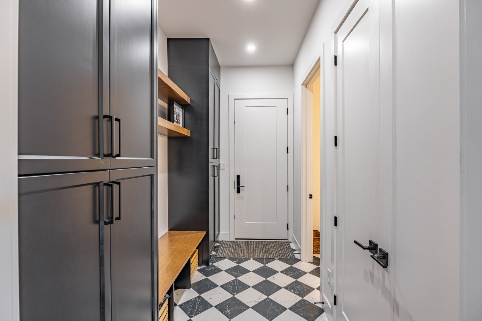 63 Guildford Cres-28.jpg