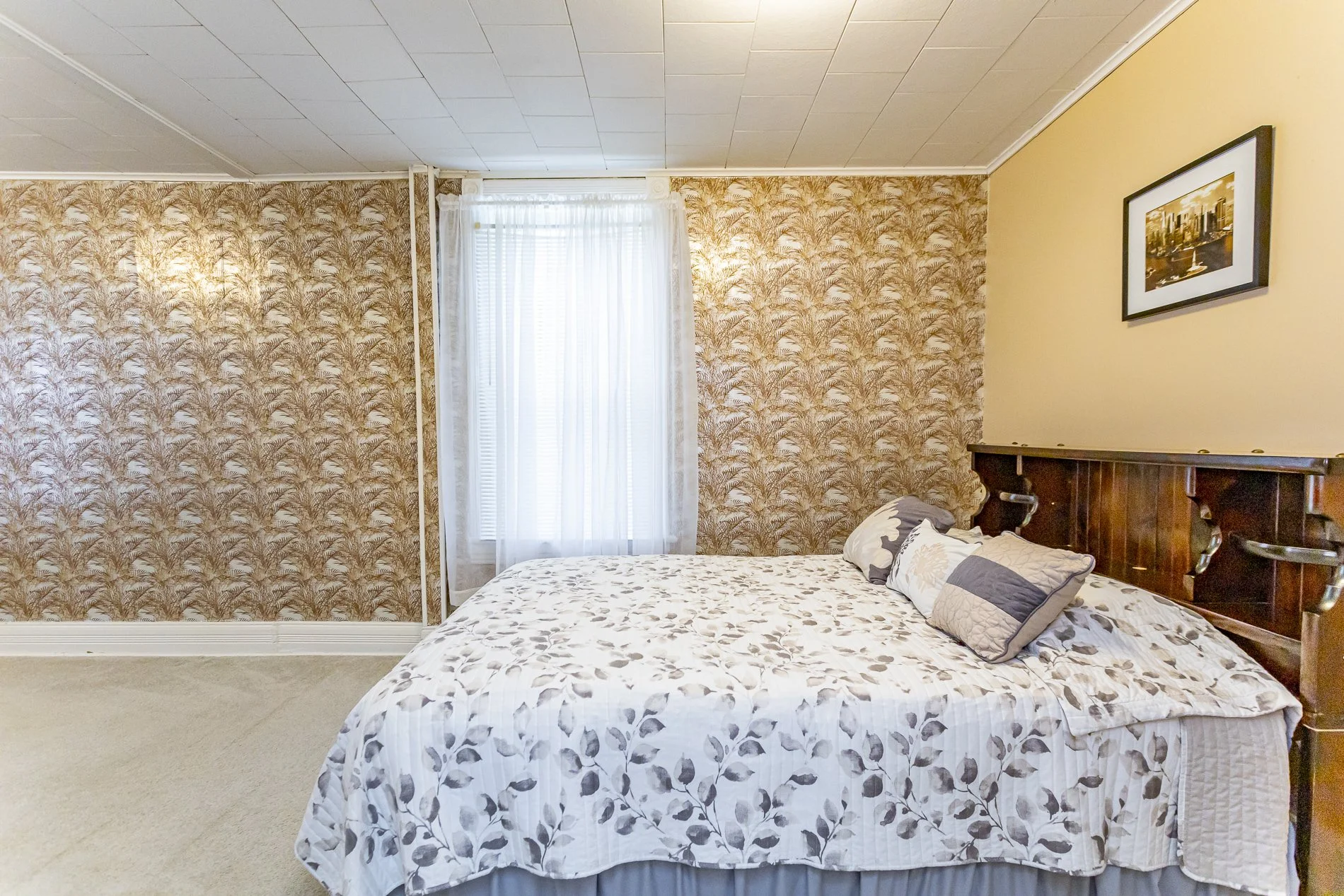 23909 Denfield Rd_17.jpg