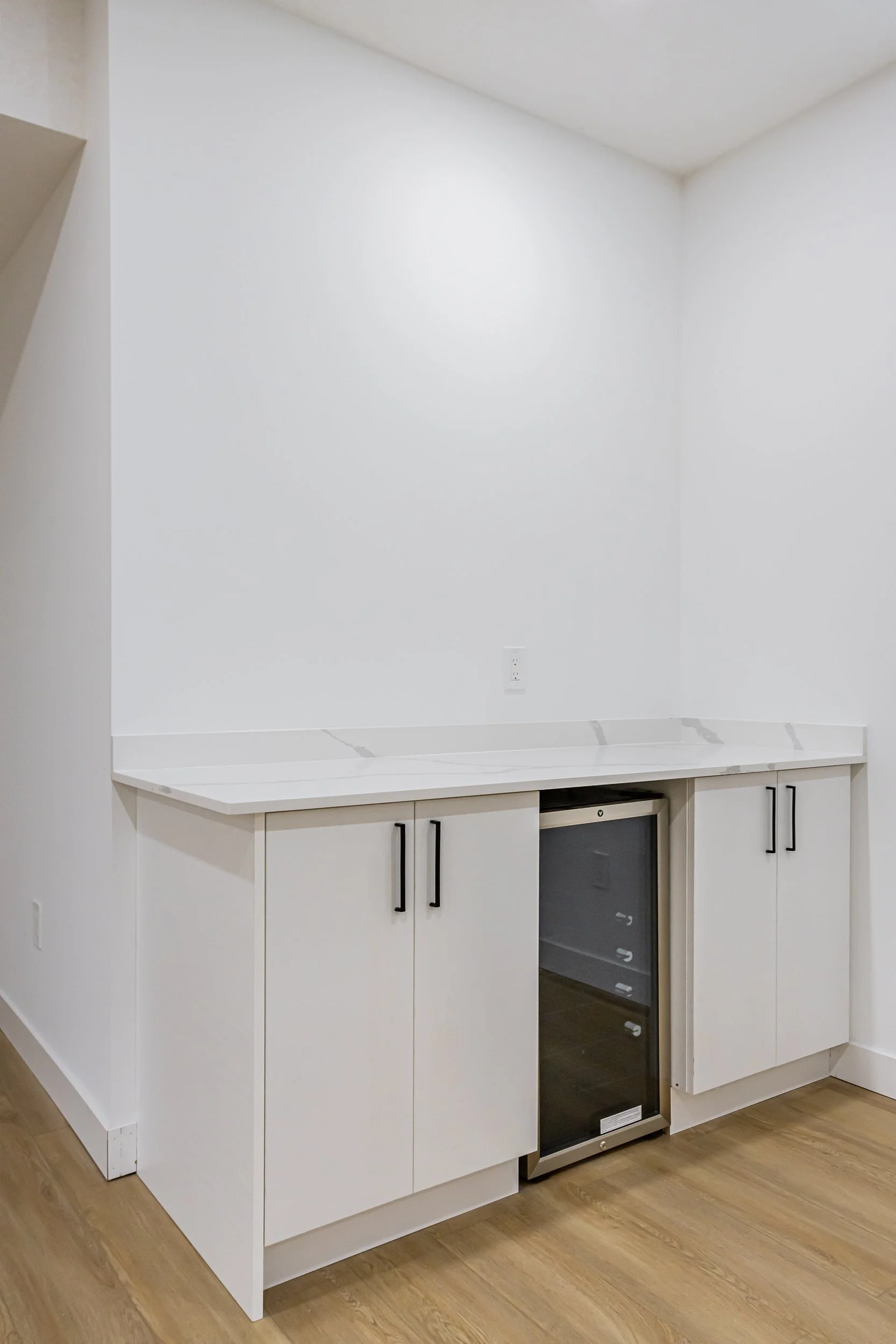 22664 Queens Line-18.jpg