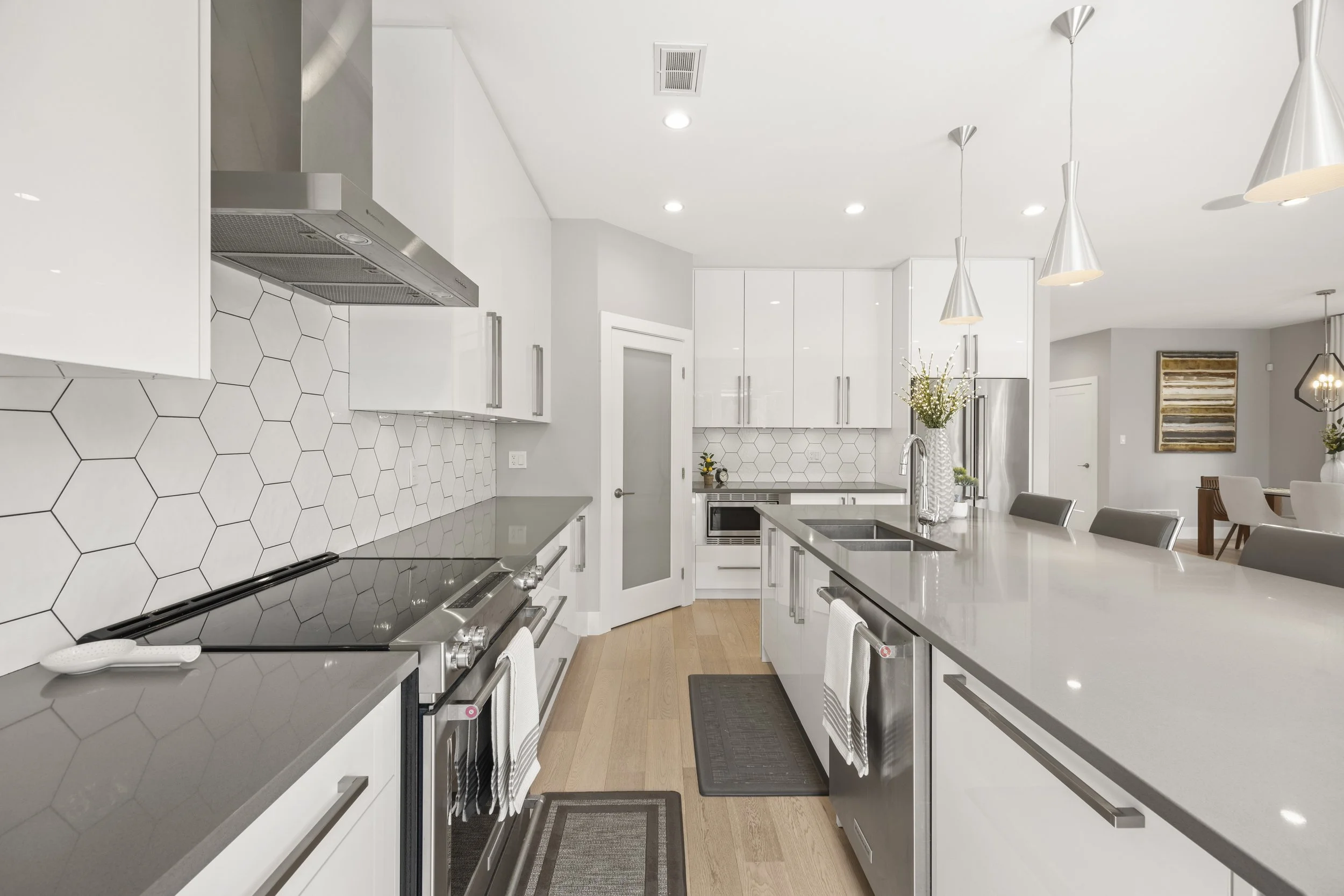 2190 Bakervilla St -18.JPG
