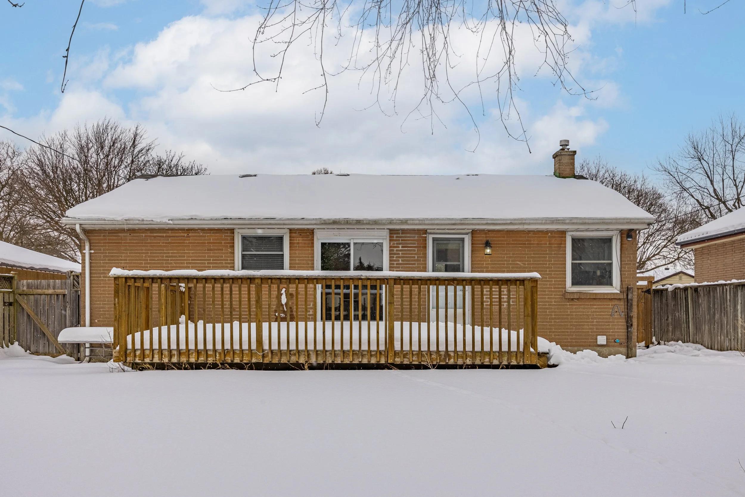 149 Jasper Cres -37.jpg