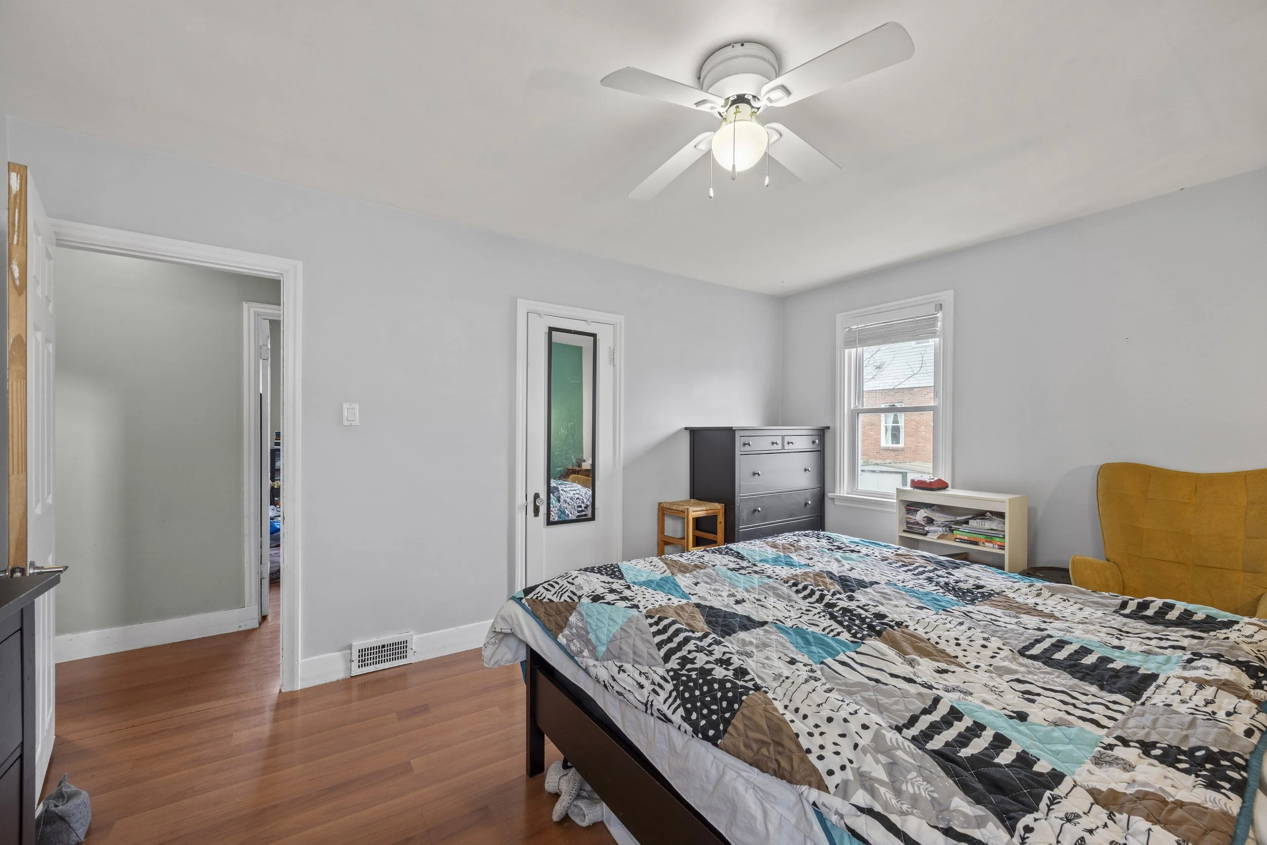 24 Terrence St -14.JPG