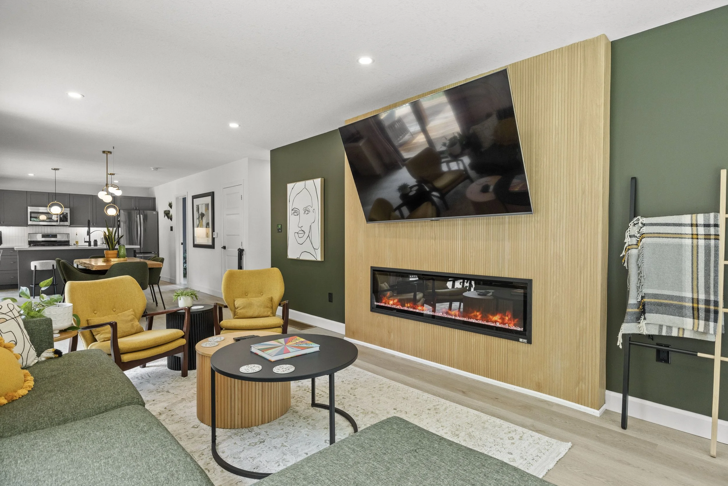 167 Paul St -23.JPG