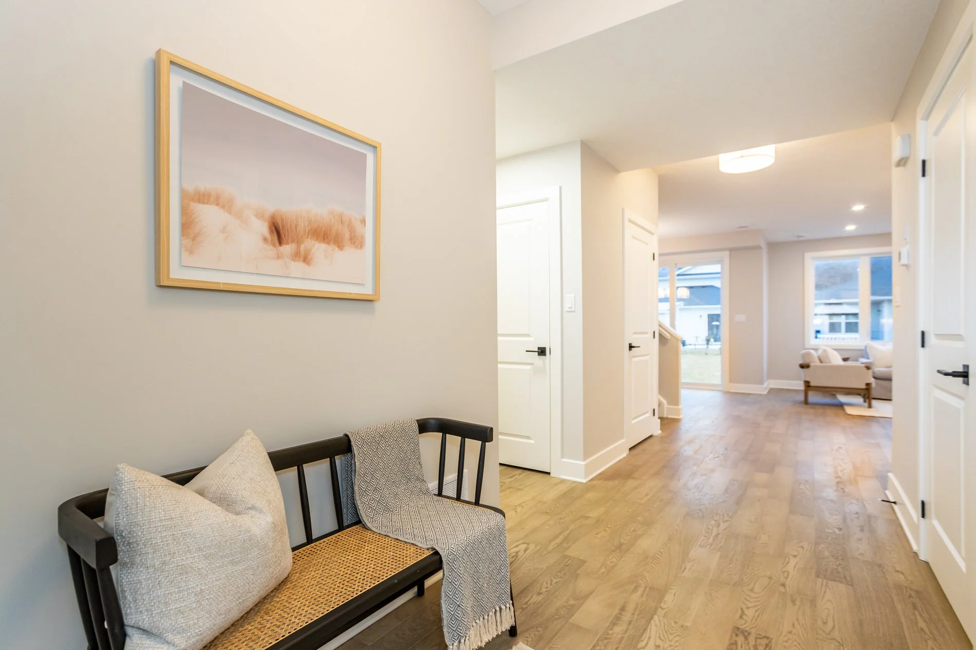413 Breakwater Blvd-7.jpg