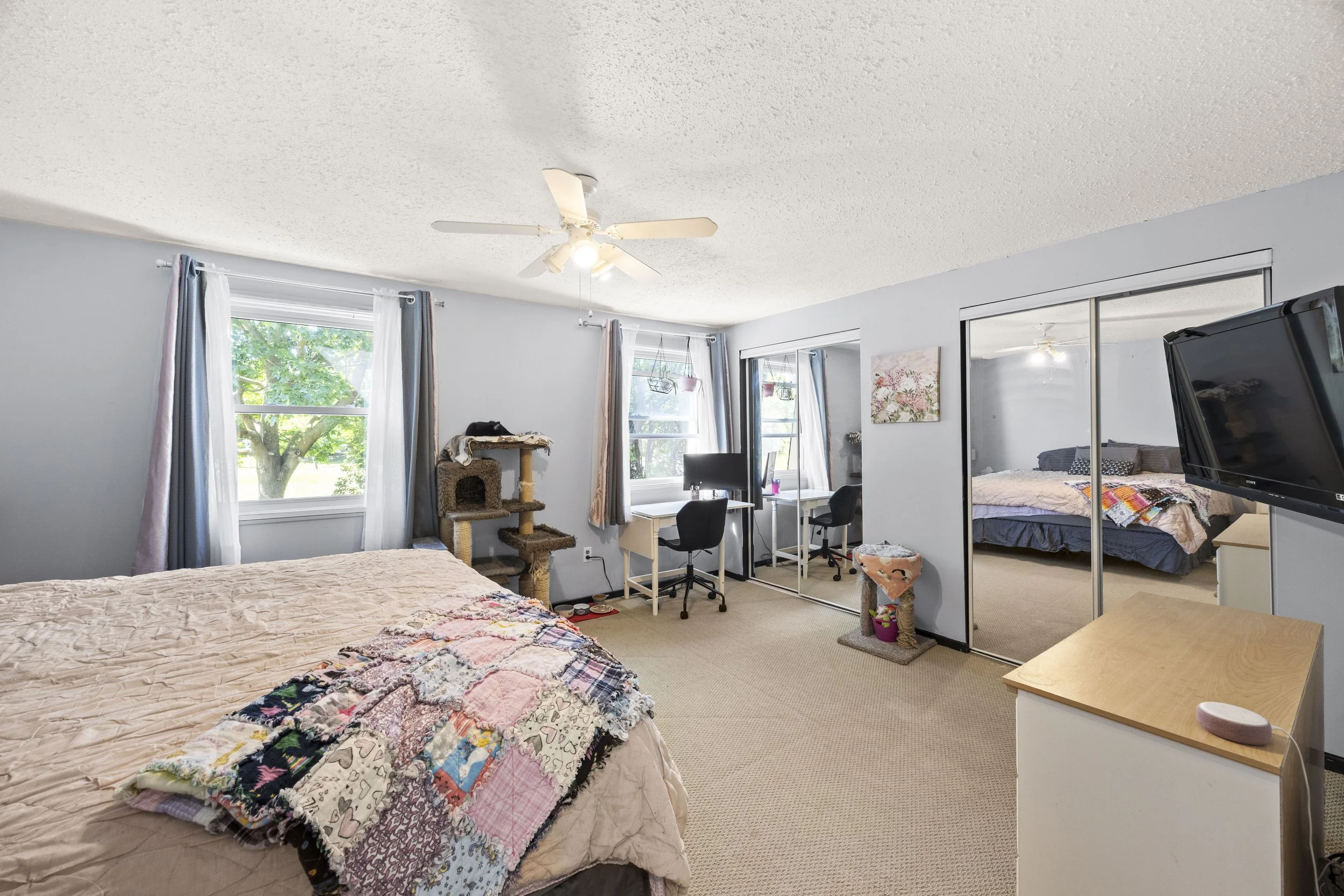 453 Wilkins St -22.JPG