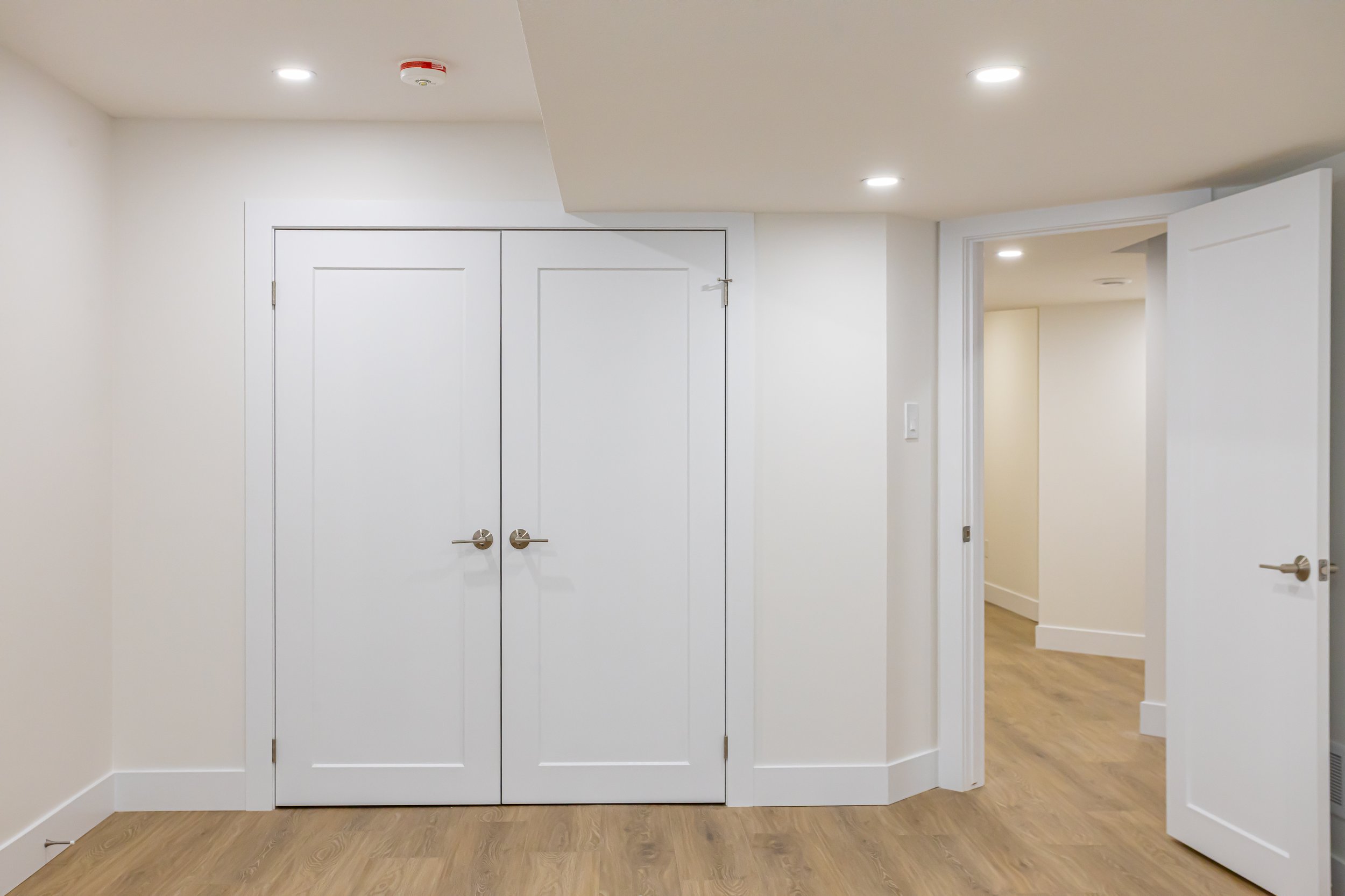 3359 Regiment Rd-19.jpg