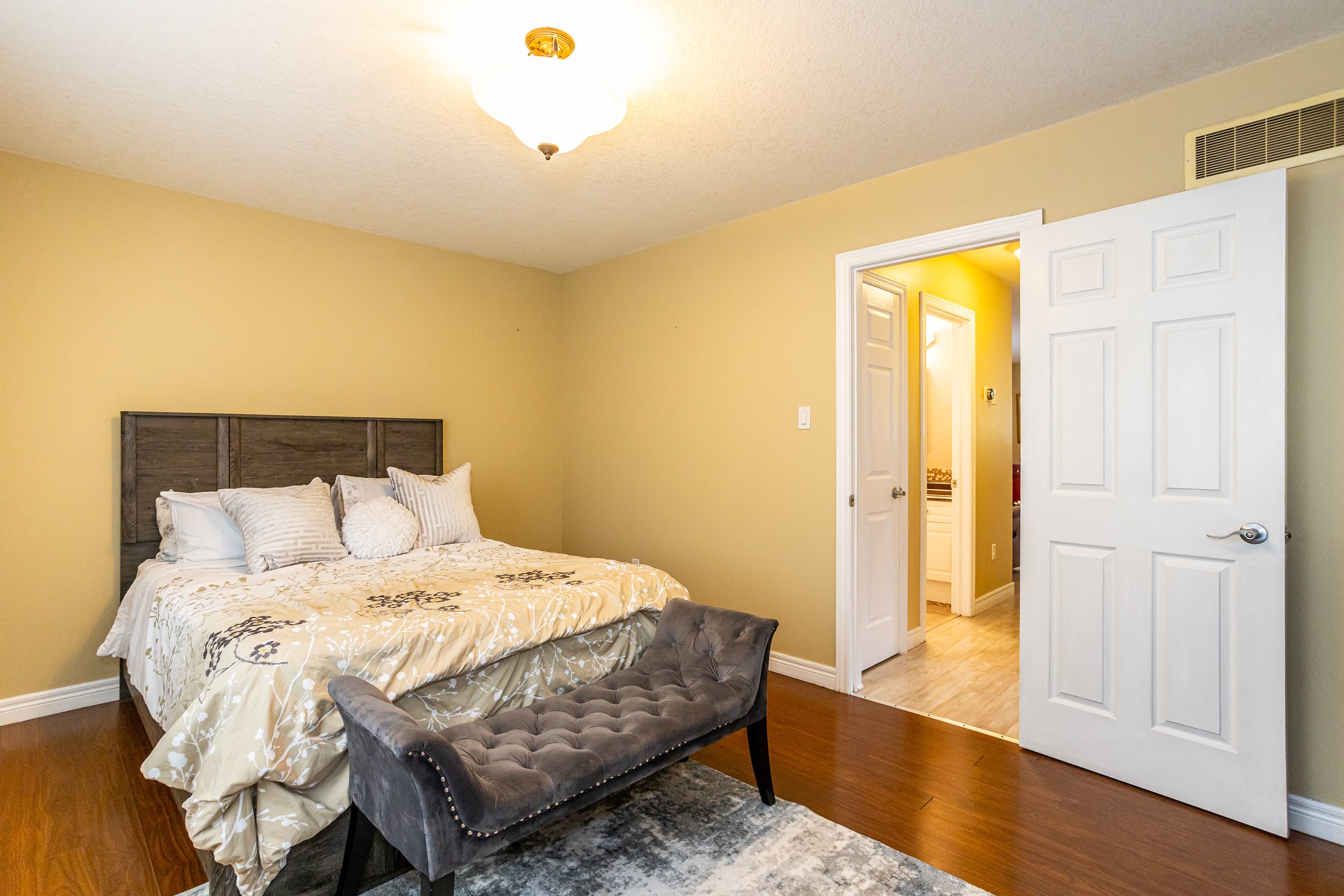 1860 Marconia Blvd-17.jpg