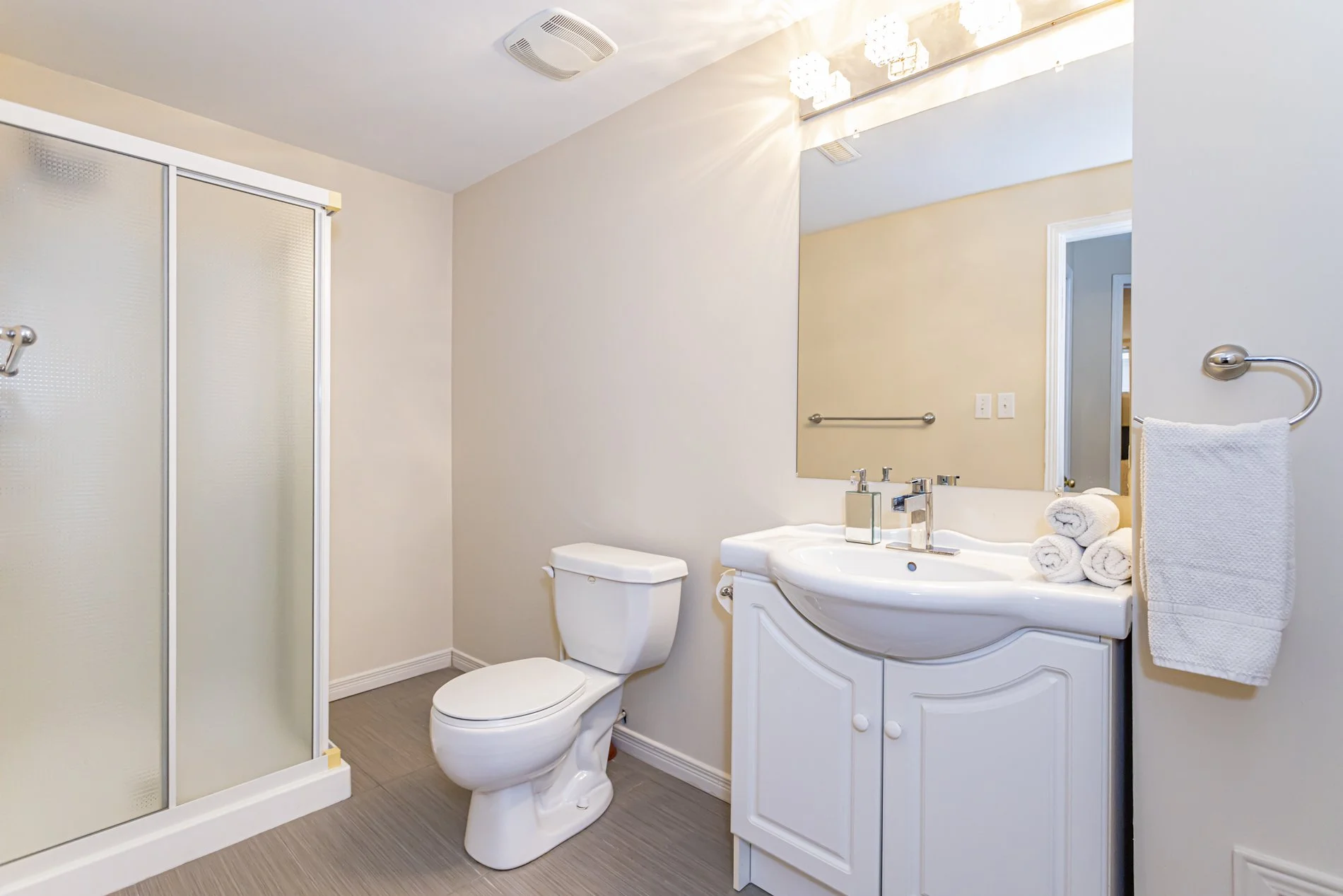 20-575 Mcgarrell Pl_33.JPG