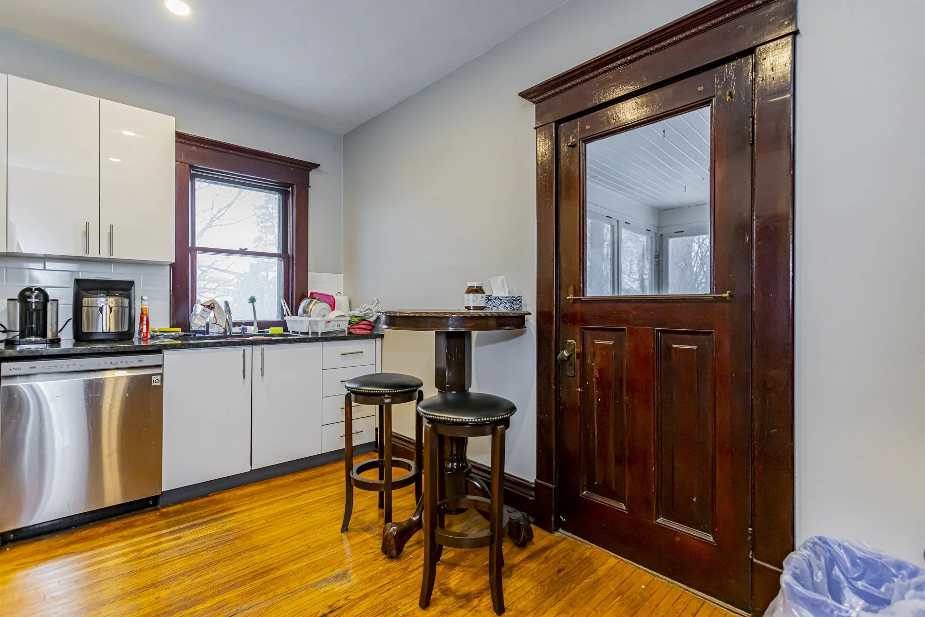 994 Richmond St_31.jpg