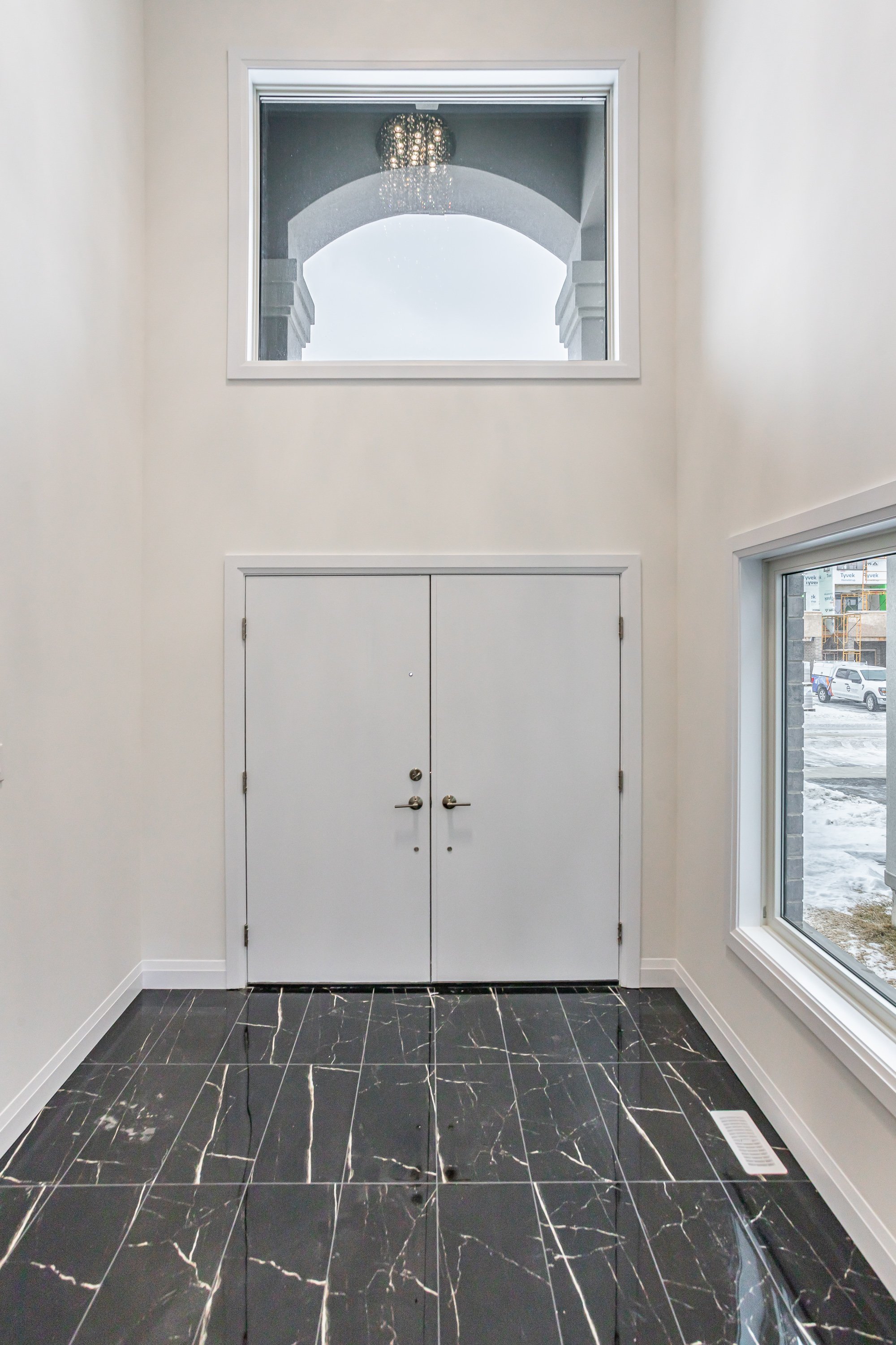 1913 Evans Blvd-7.jpg