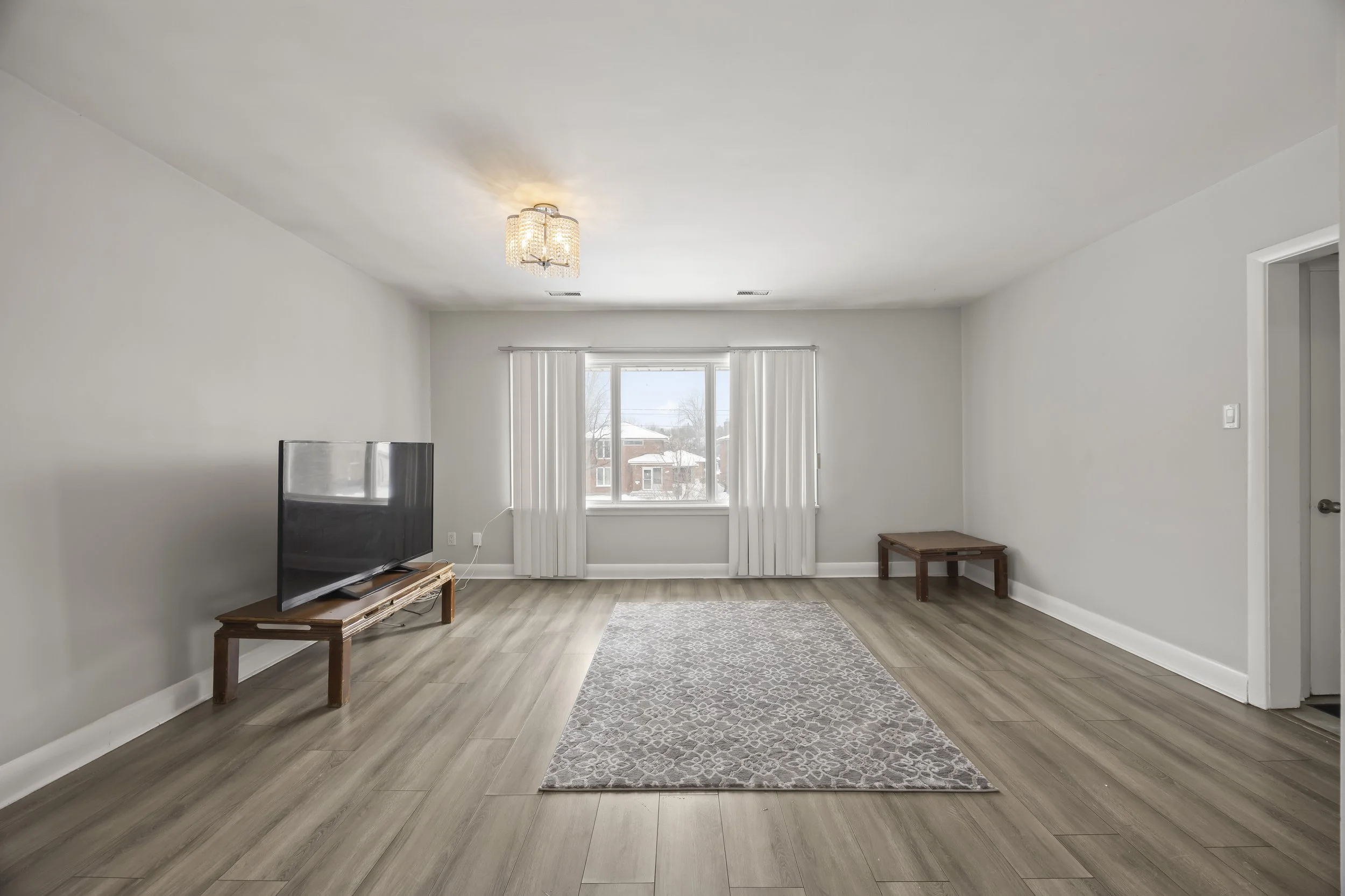 664 Cheapside St -11.JPG