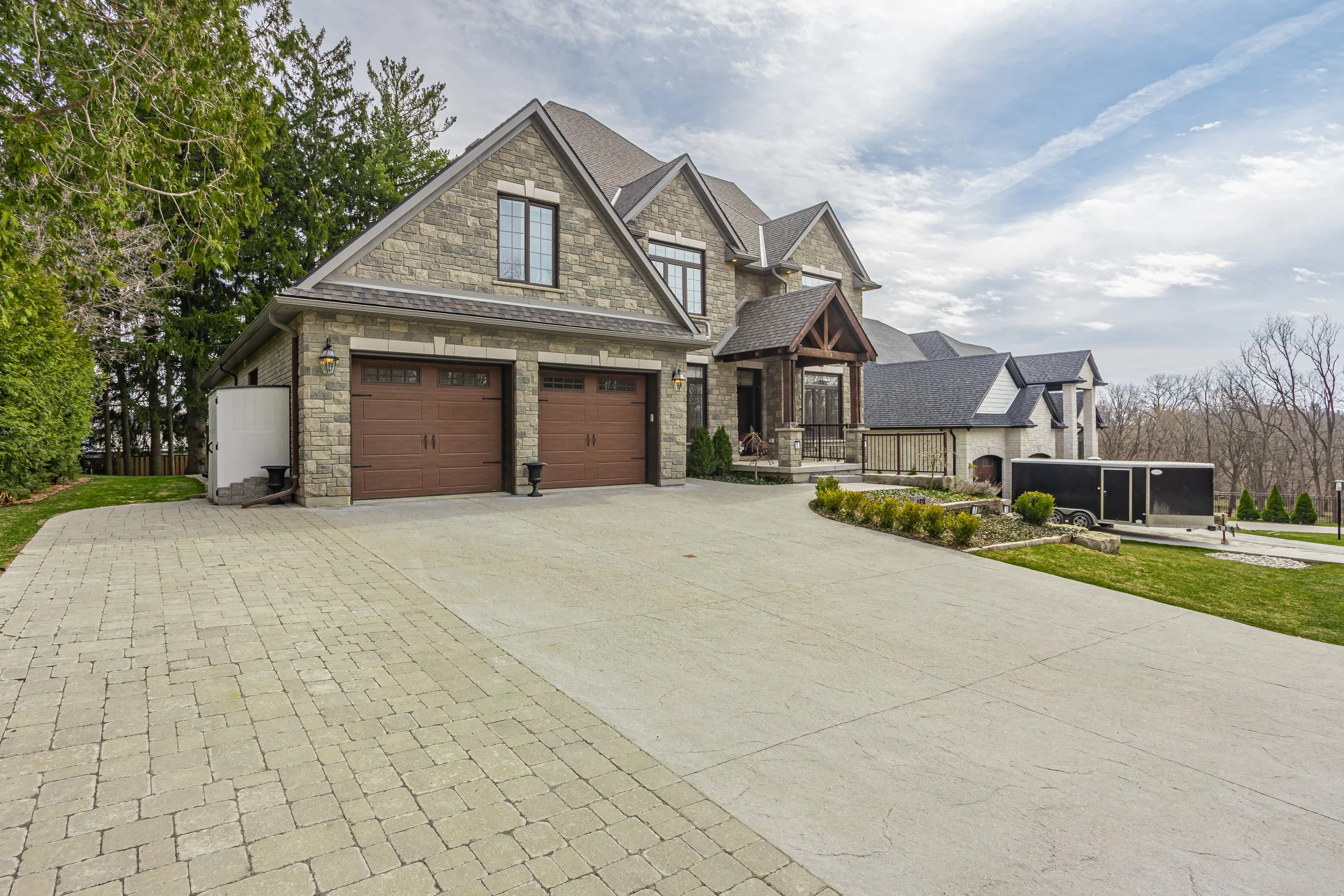 2-159 Windermere Rd-3.jpg