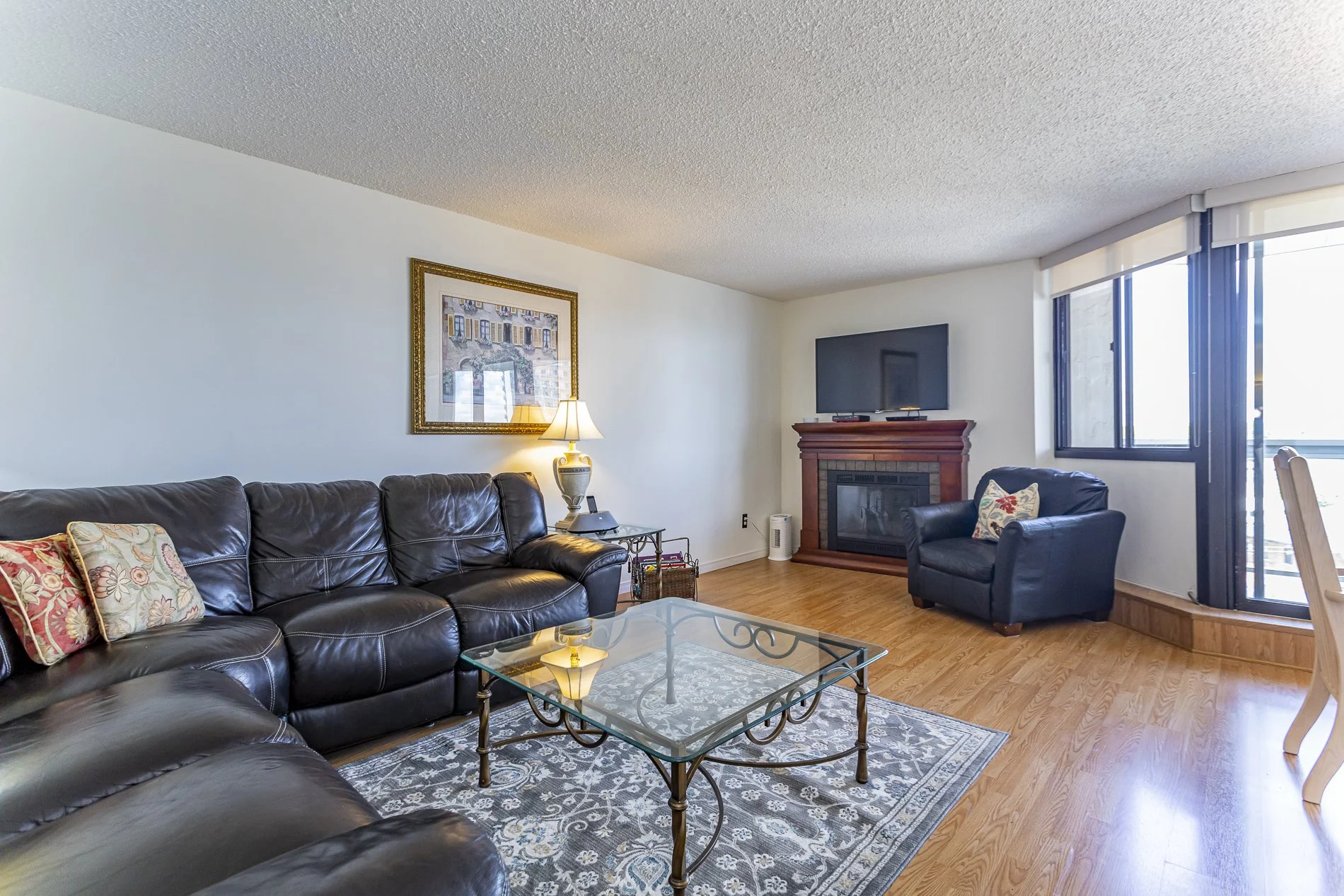 802-363 Colborne St_10.jpg