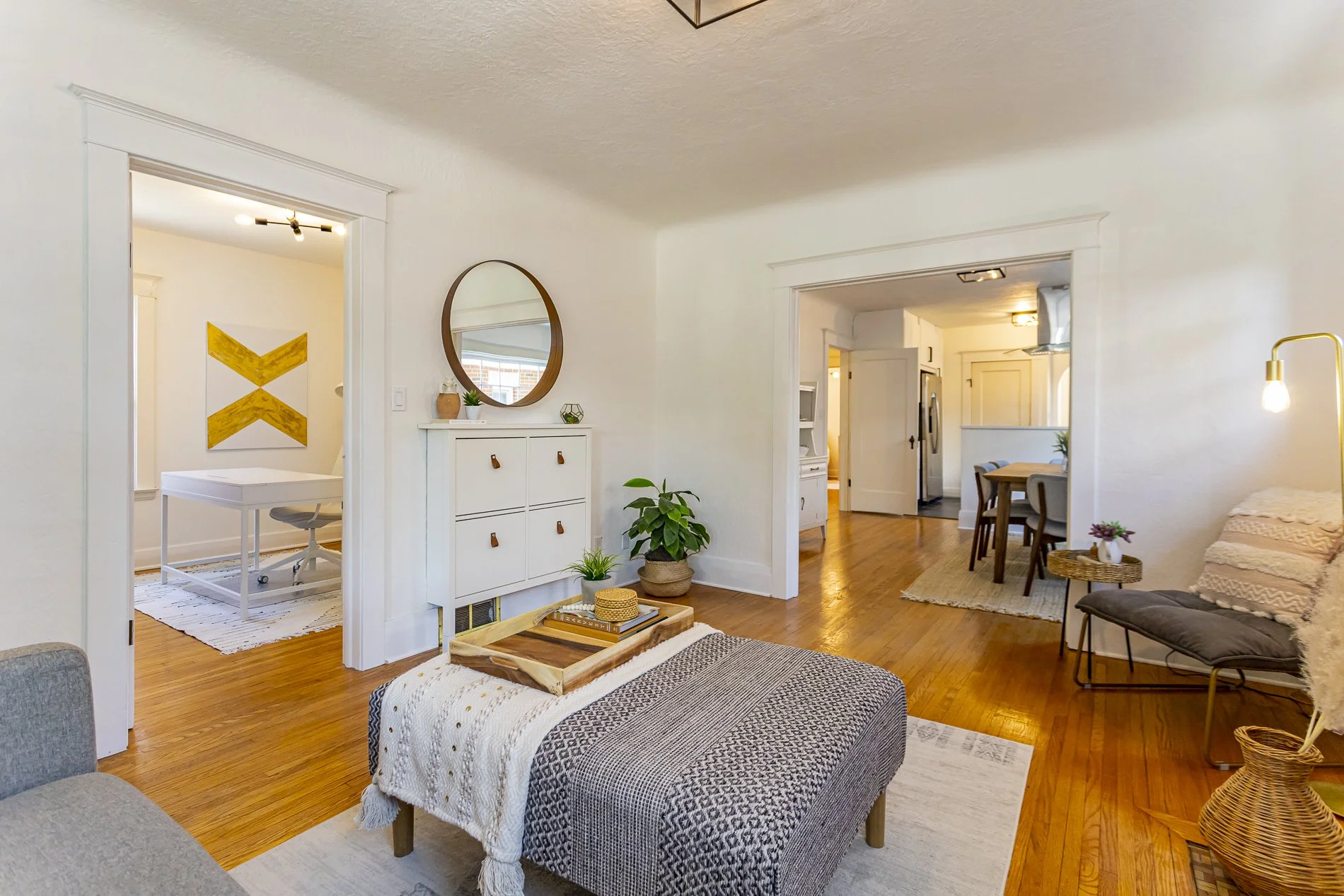 668 Emery St_12.jpg