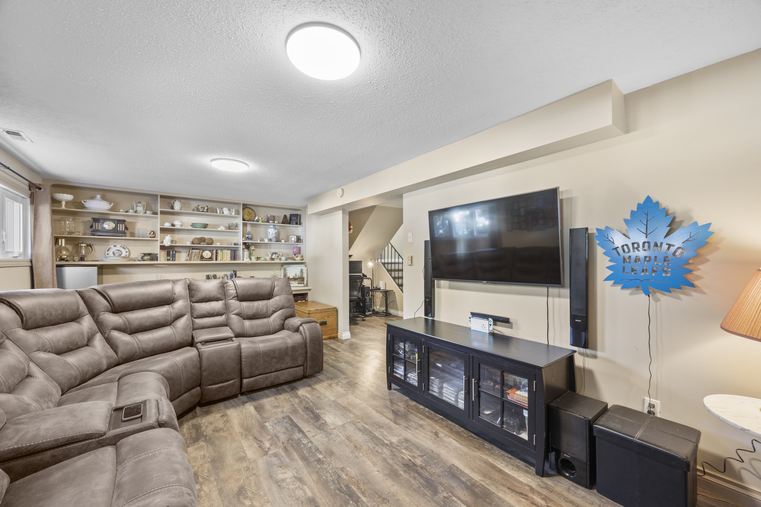 11 Brennan Dr -33.JPG