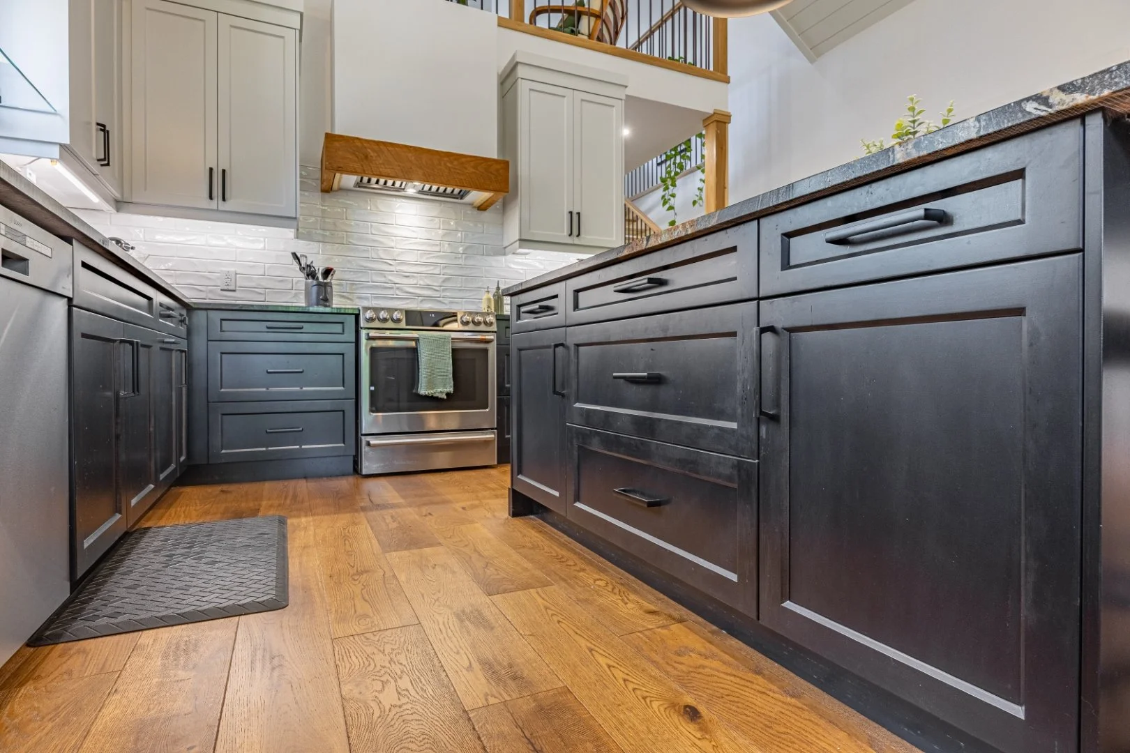 63 Guildford Cres-17.jpg