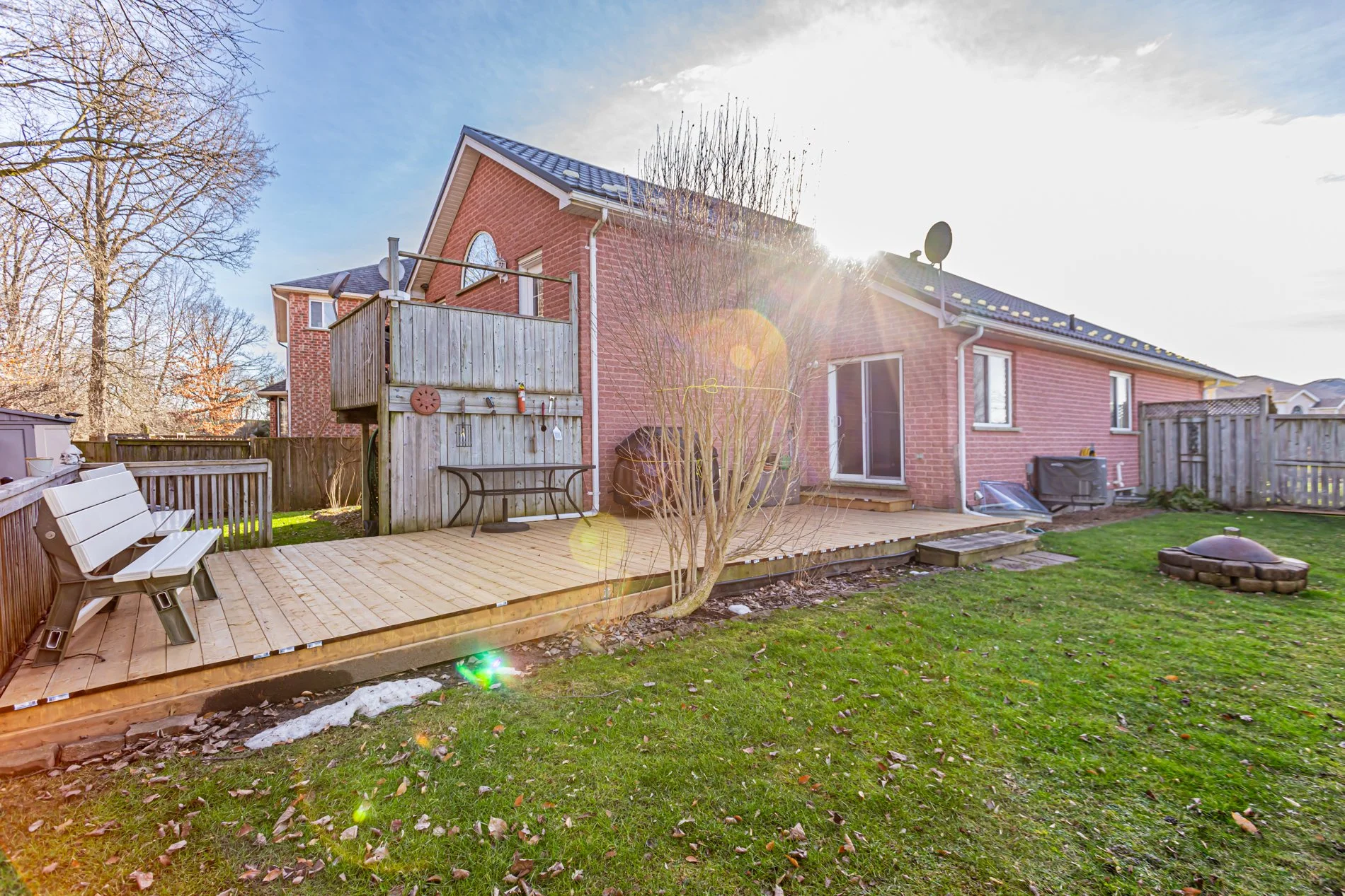 1691 Edgepark Pl-31.jpg