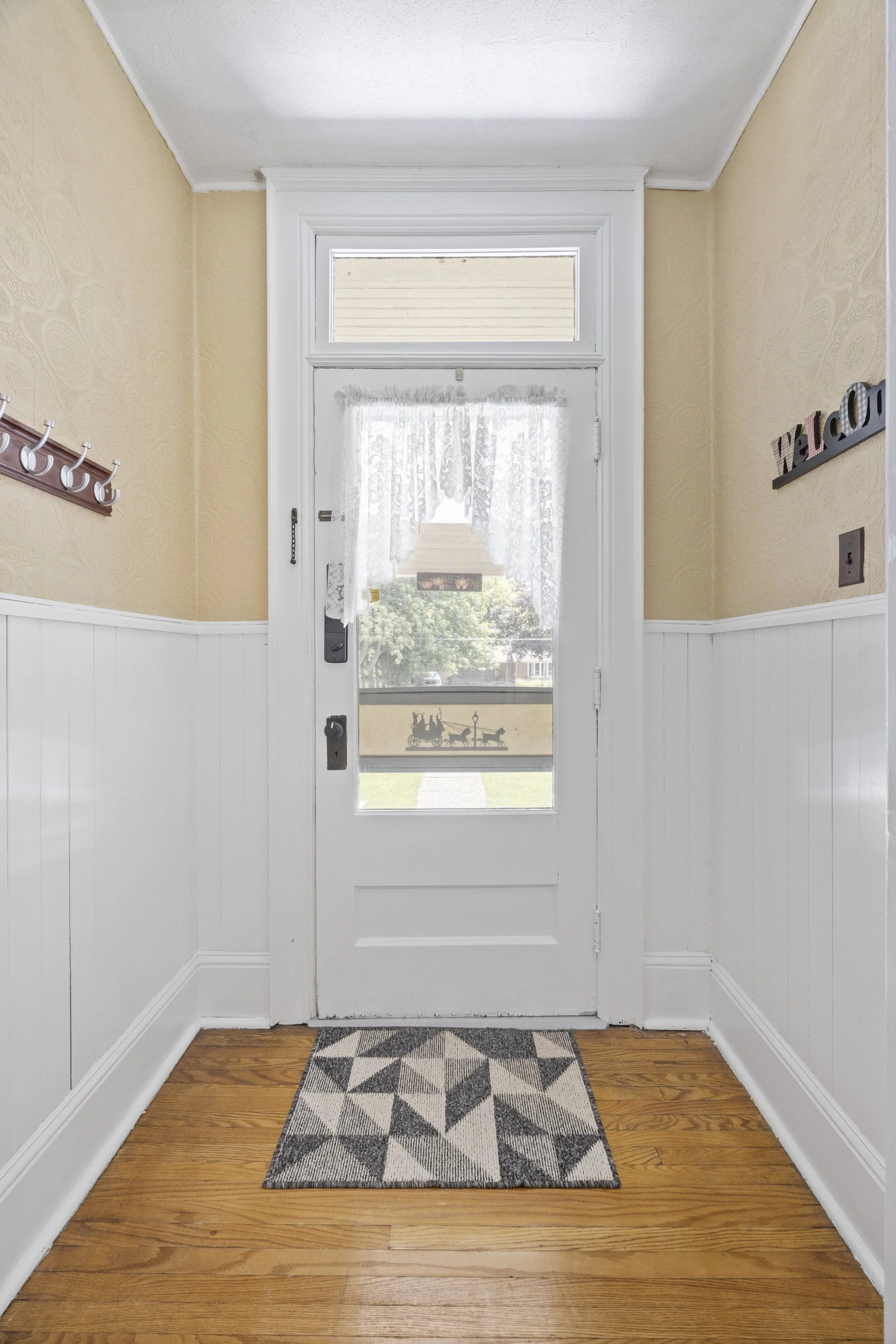 183 Shackleton St -07.JPG