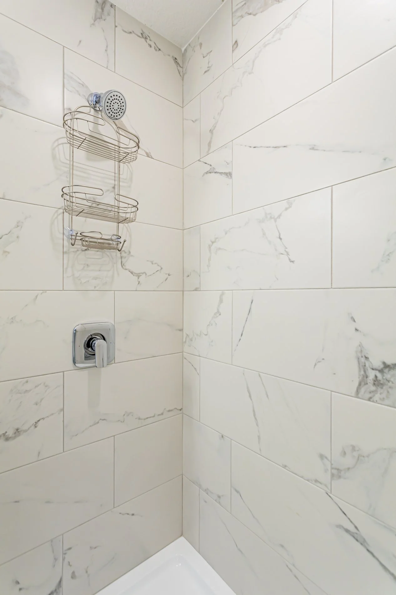 25-93 Stonefield Ln_37.JPG