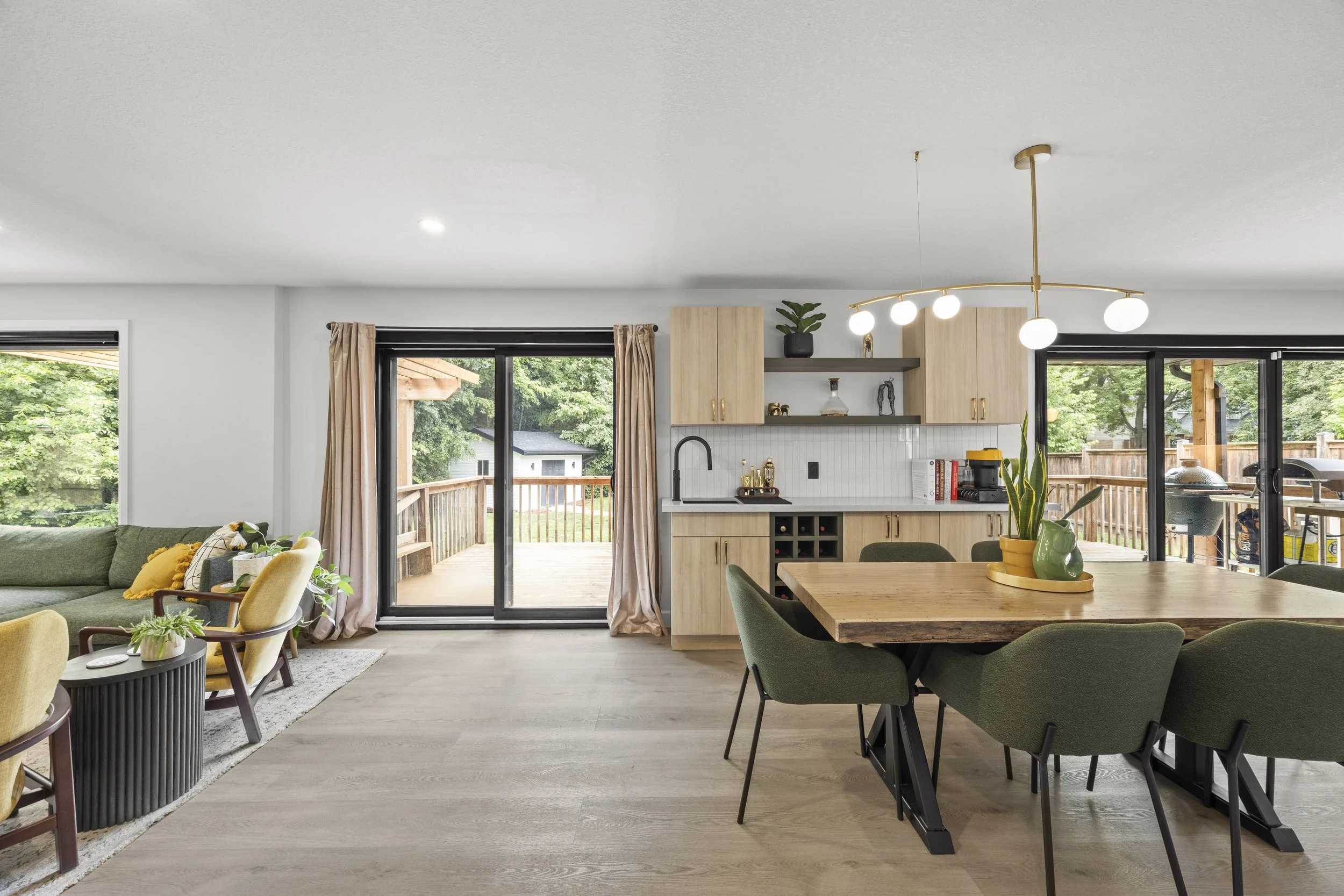 167 Paul St -12.JPG