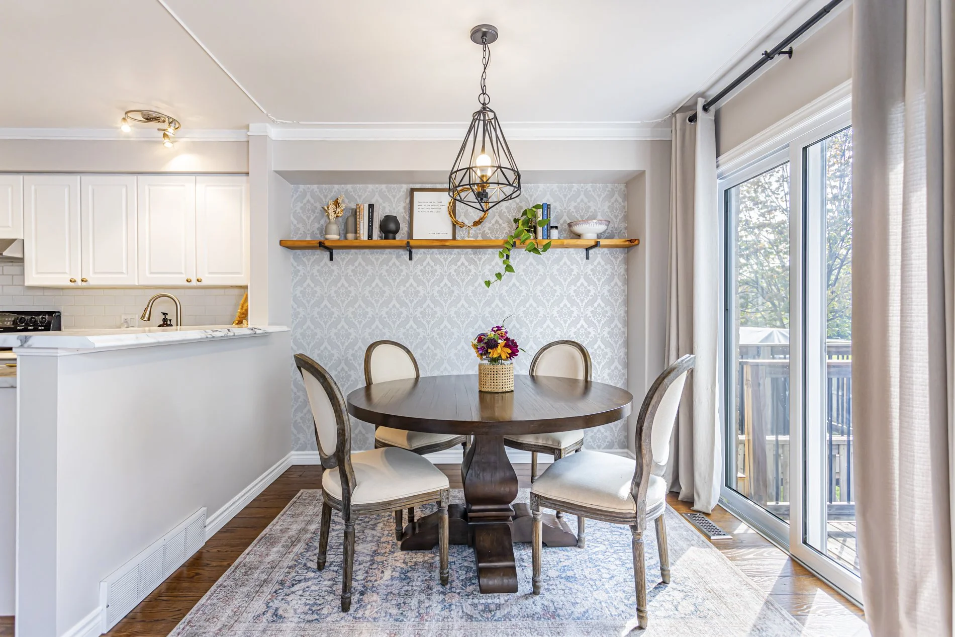 28-750 Osgoode Dr_19.JPG