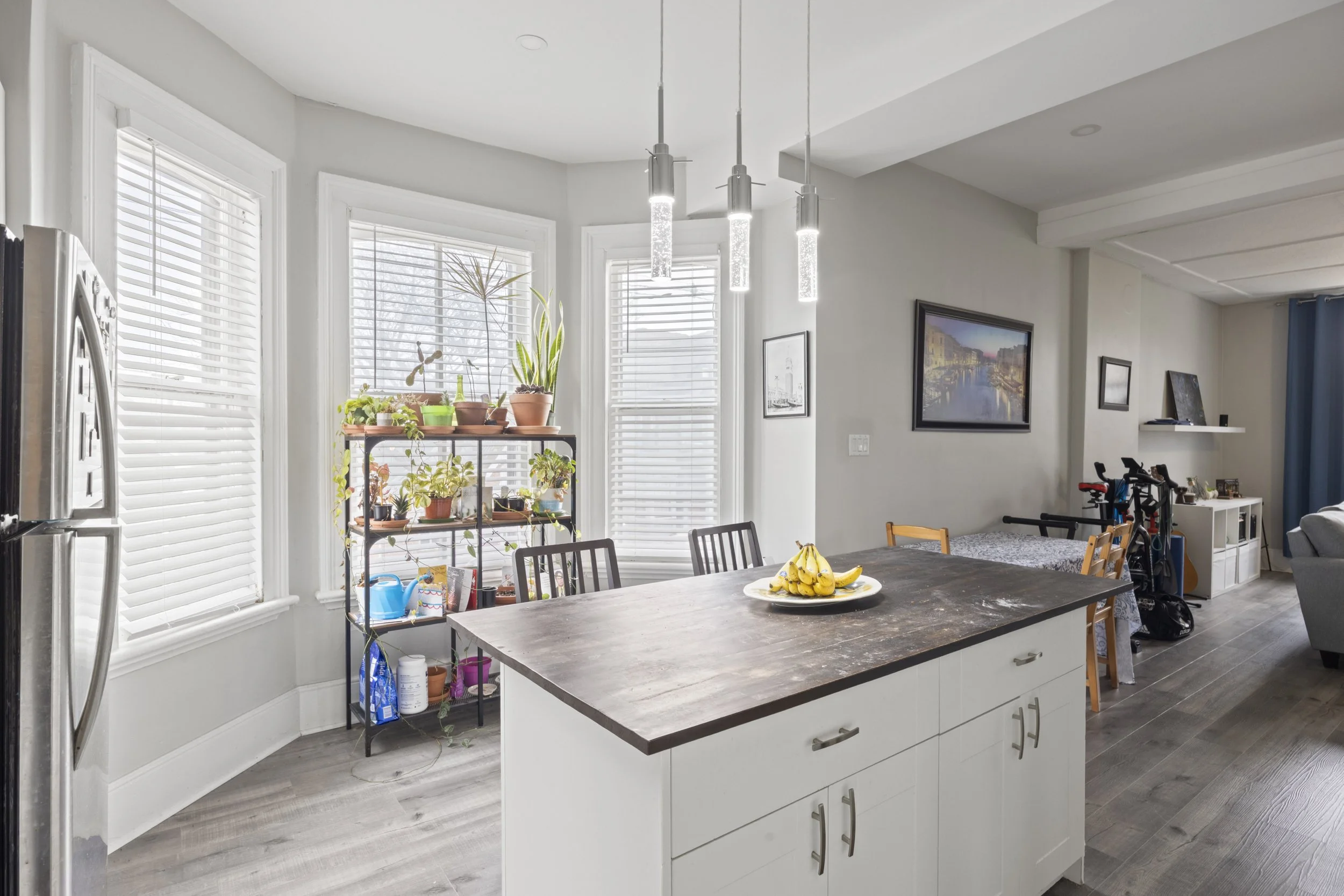 434 Dufferin Ave -12.JPG