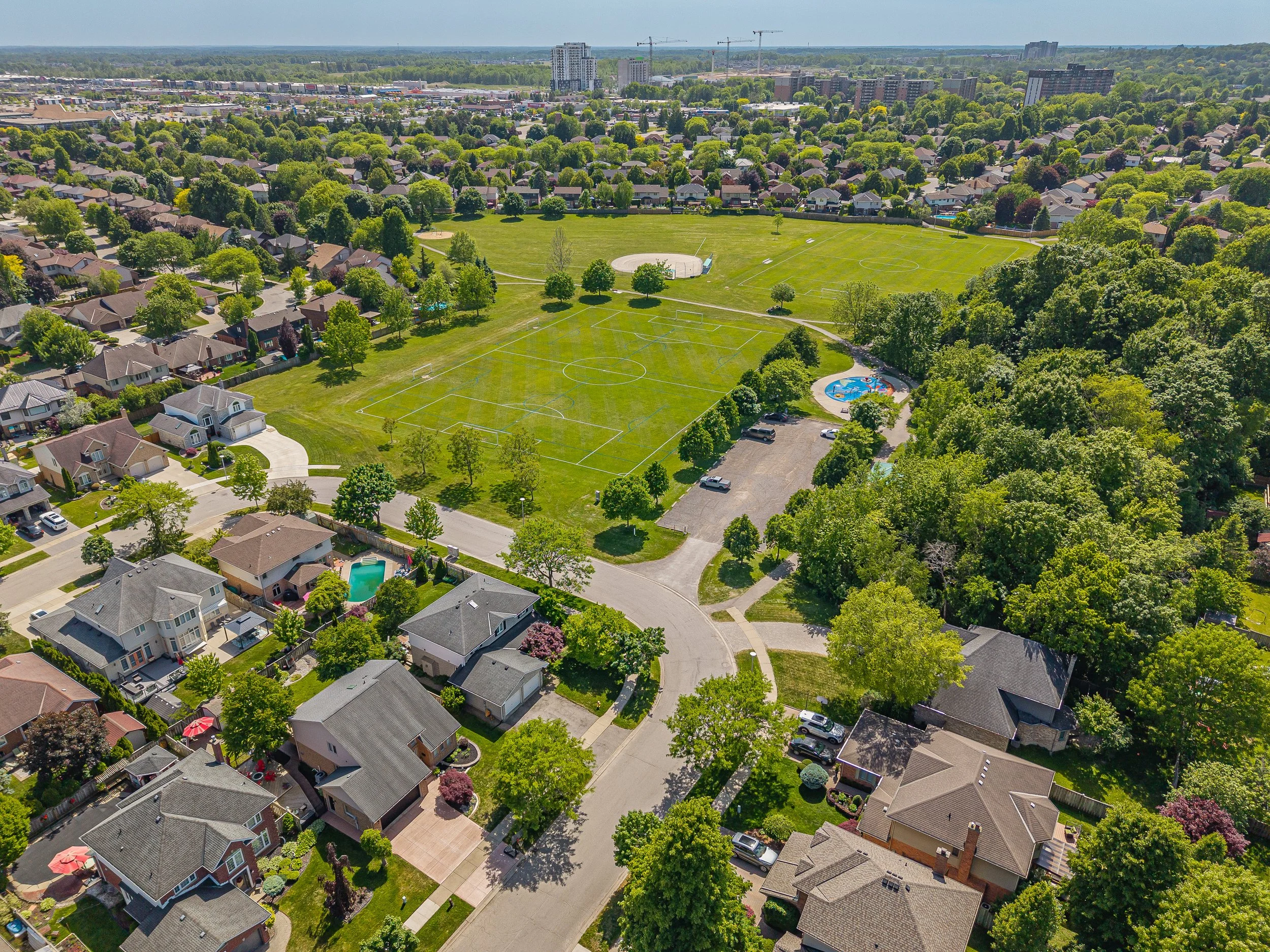 245 Ensign Cres -59.jpg