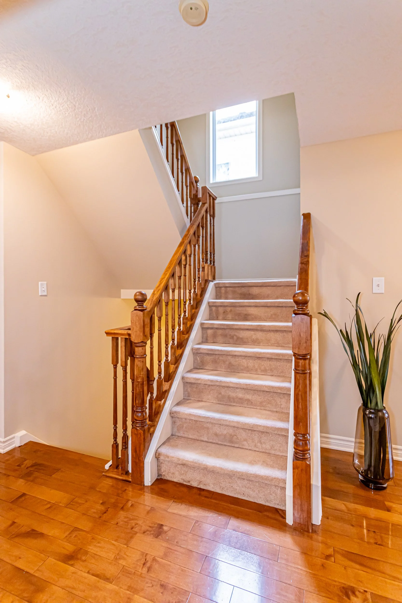 1822 Gough Ave-18.jpg