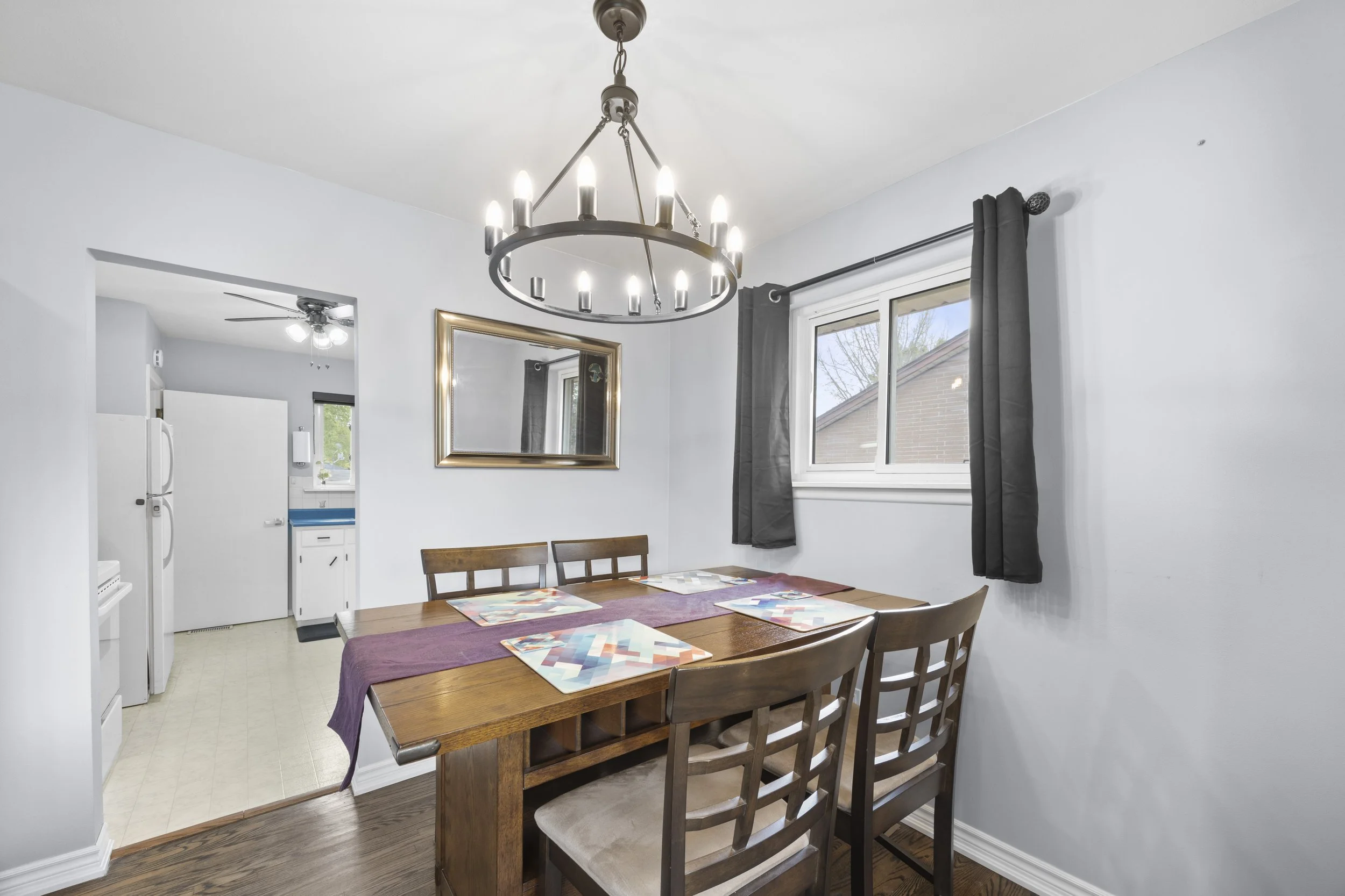 219 Burnside Dr -13.JPG