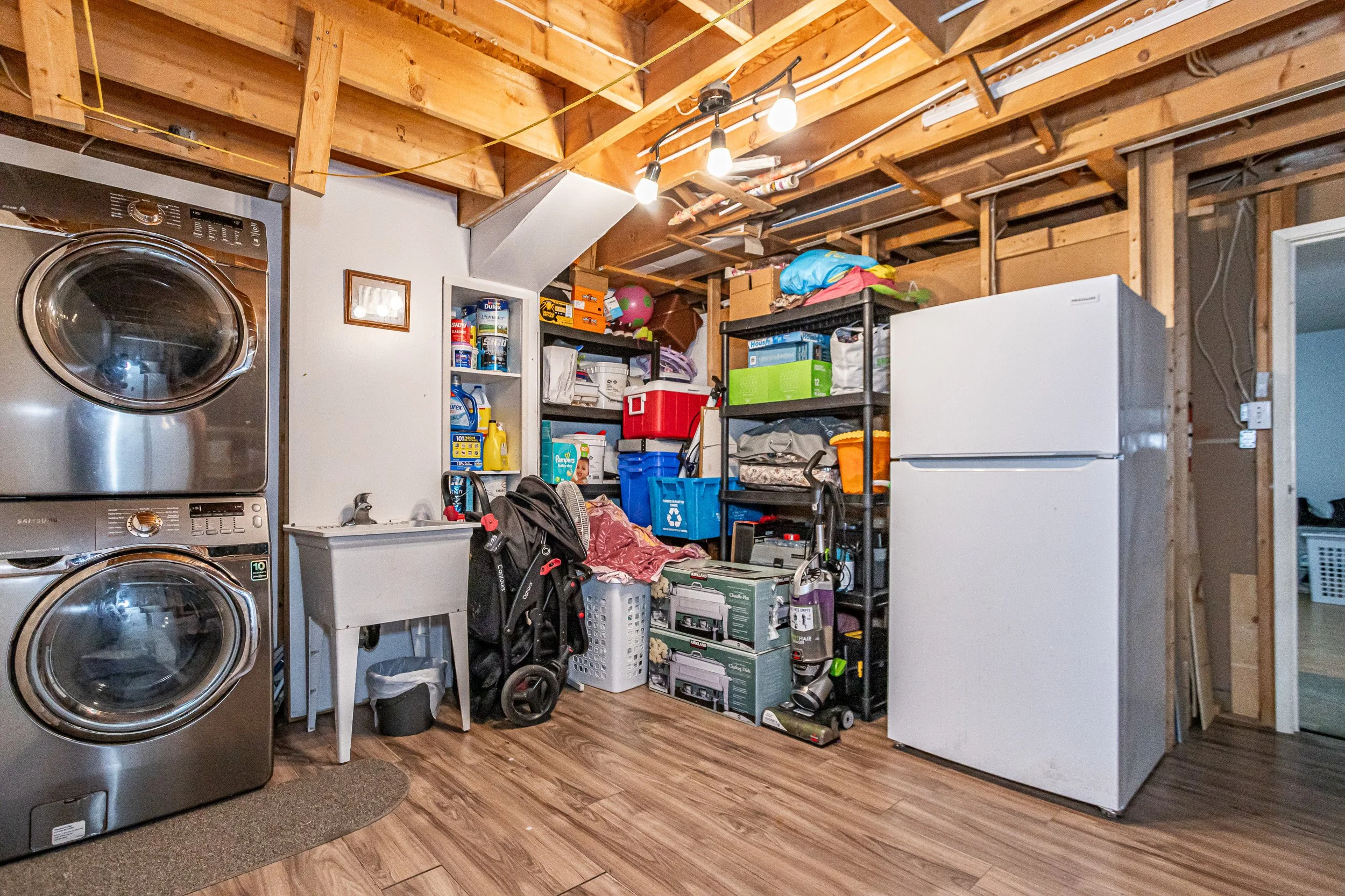 22-311 Vesta Rd-35.jpg