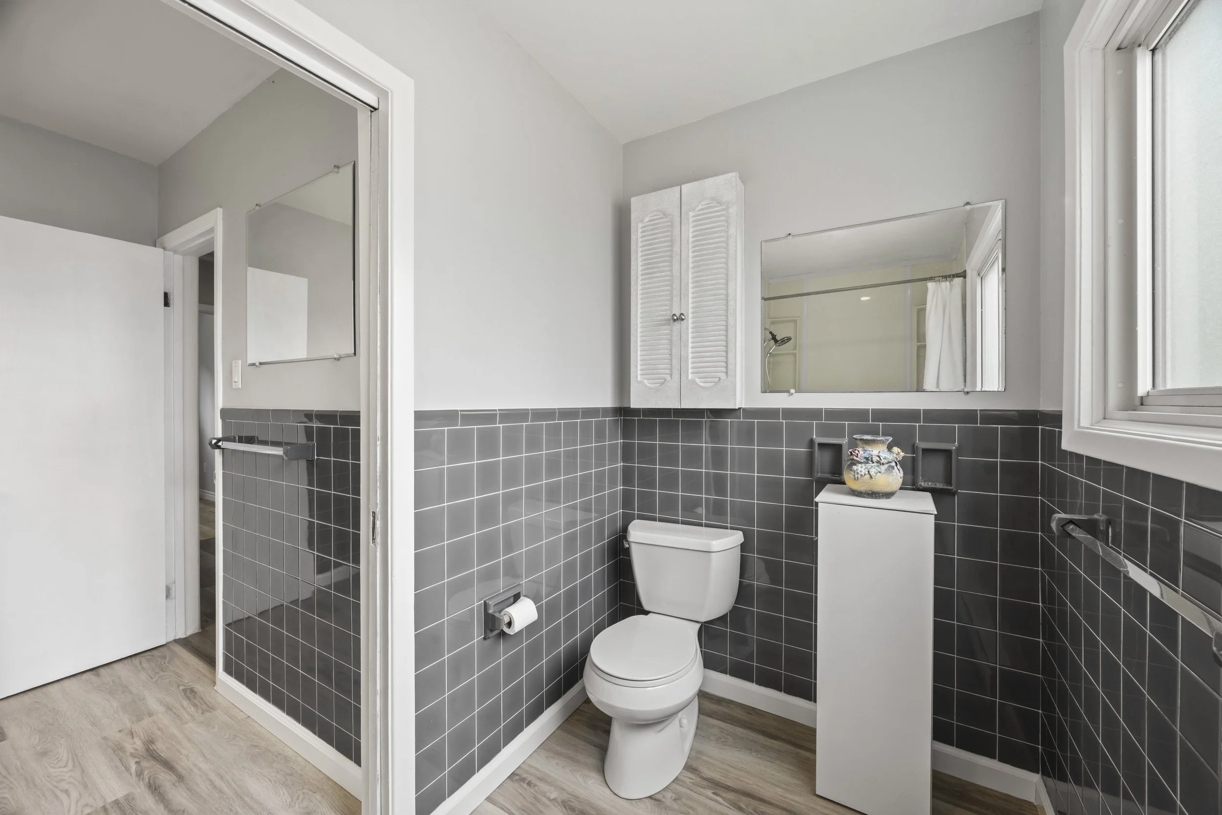 580 Salway St -29.JPG