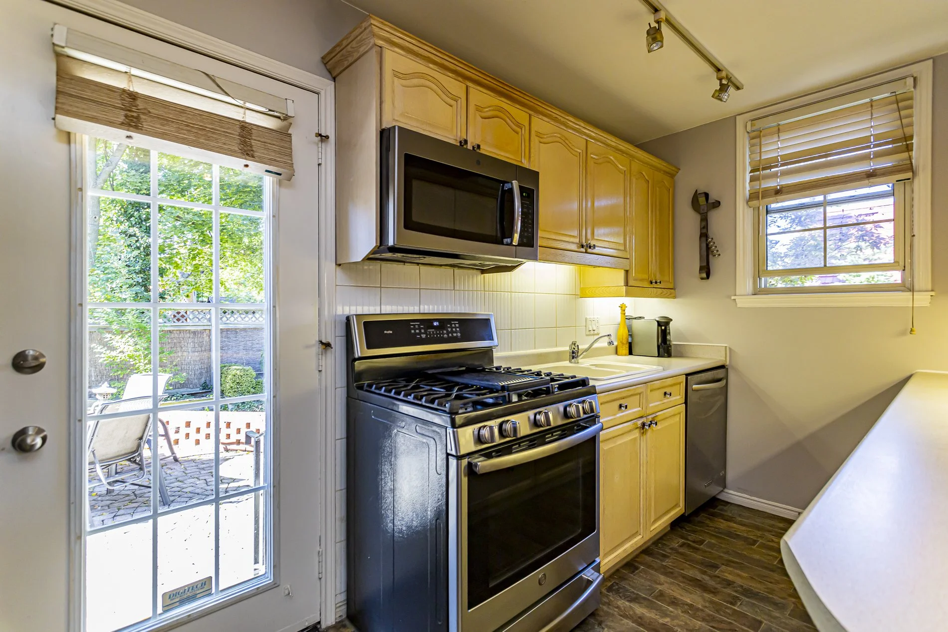 45 Carfrae Cres_18.jpg