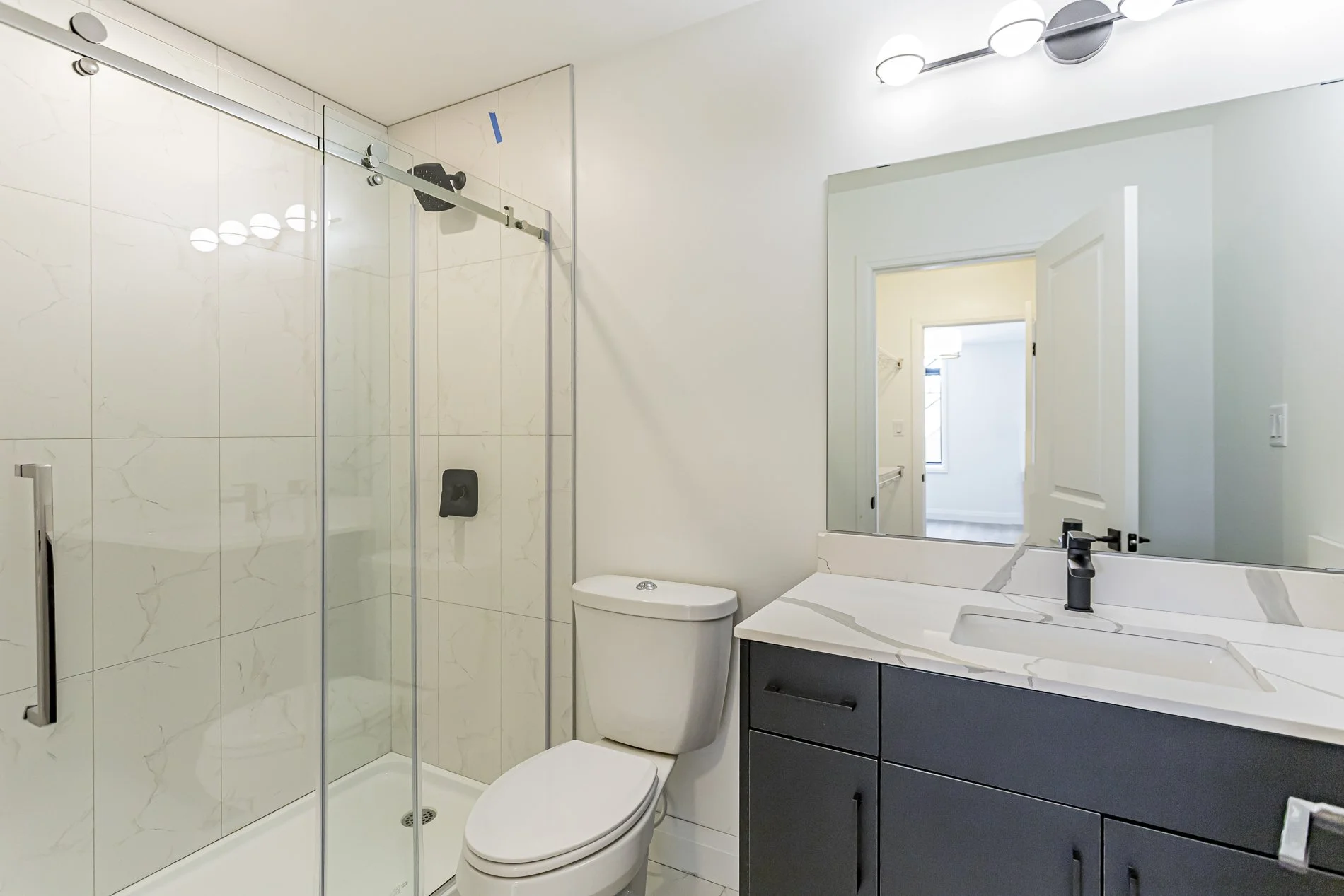 177-3900 Savoy St-Int_24.jpg