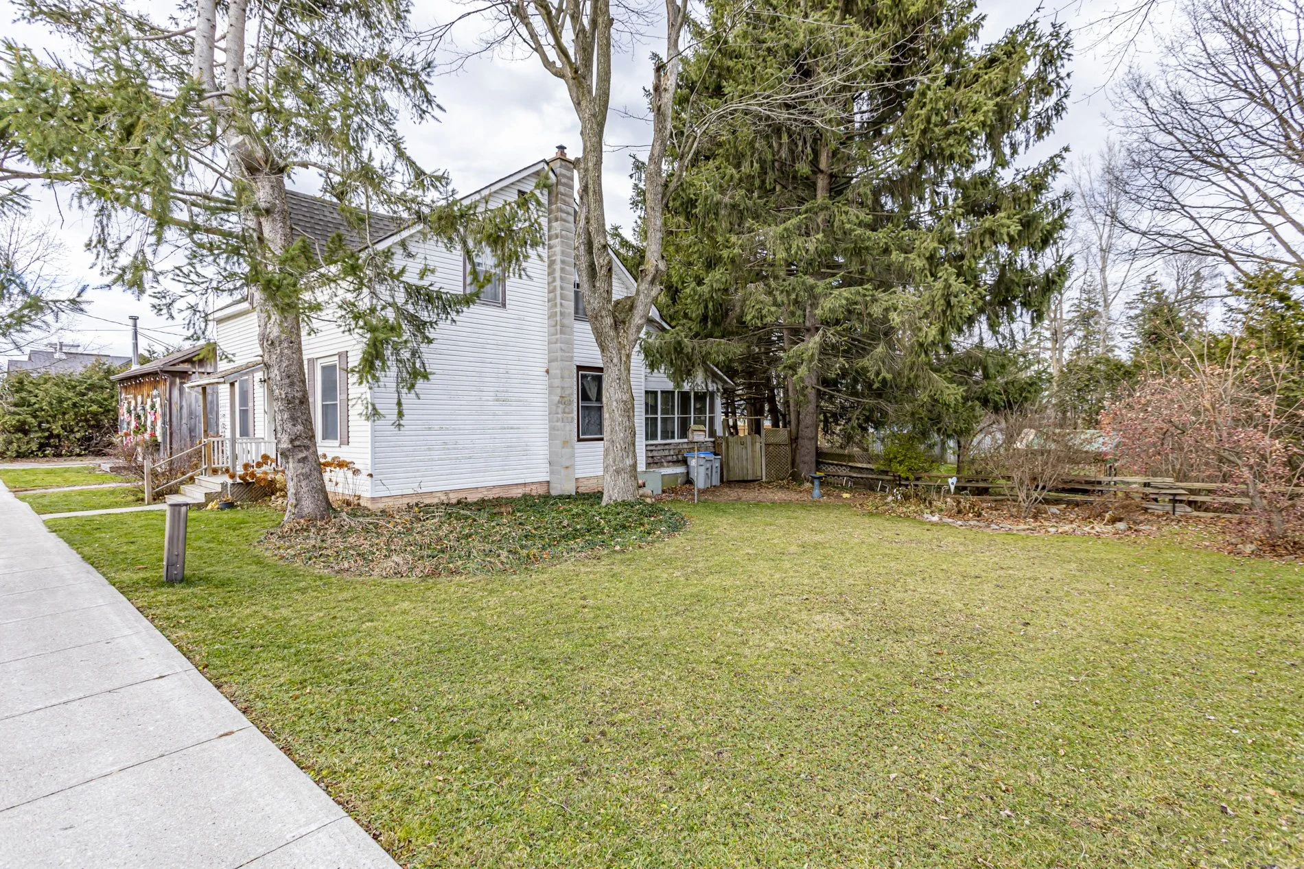 168 Church St_03.JPG