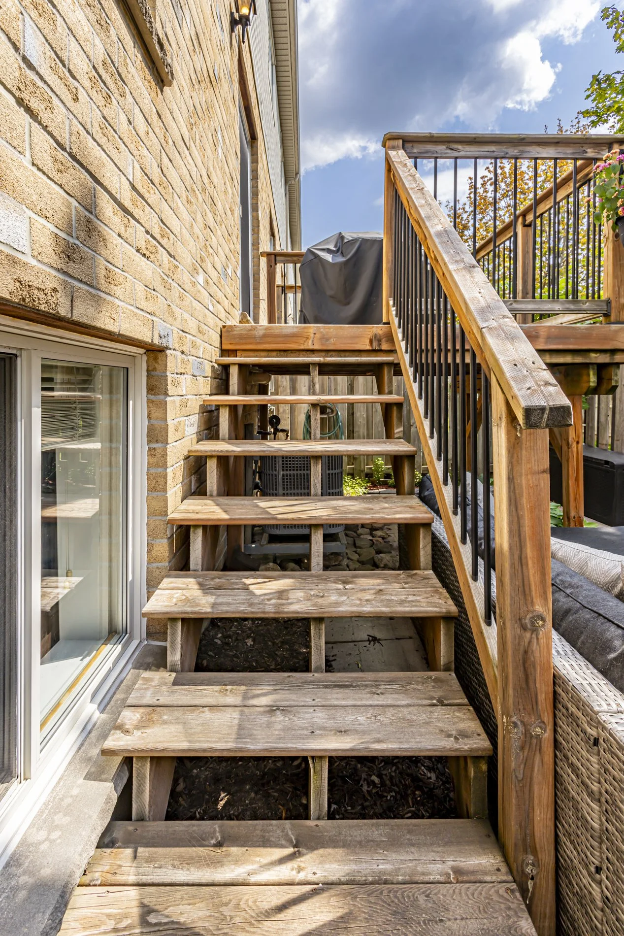 28-750 Osgoode Dr_45.JPG