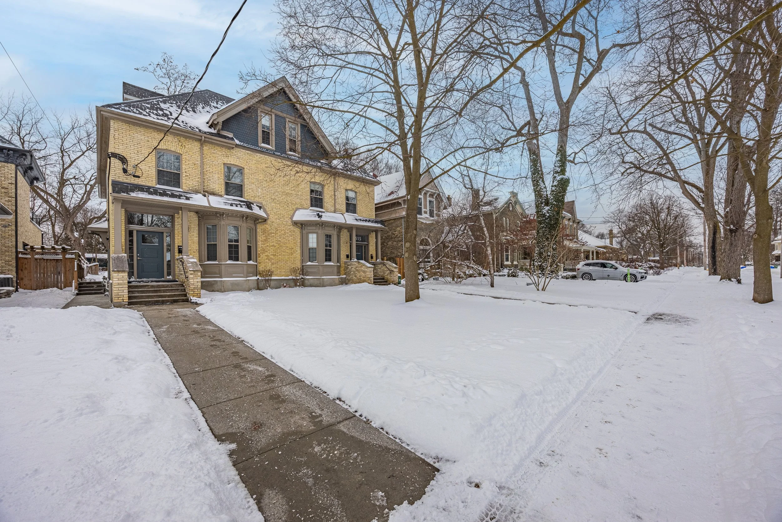 517 Princess Ave -02.jpg