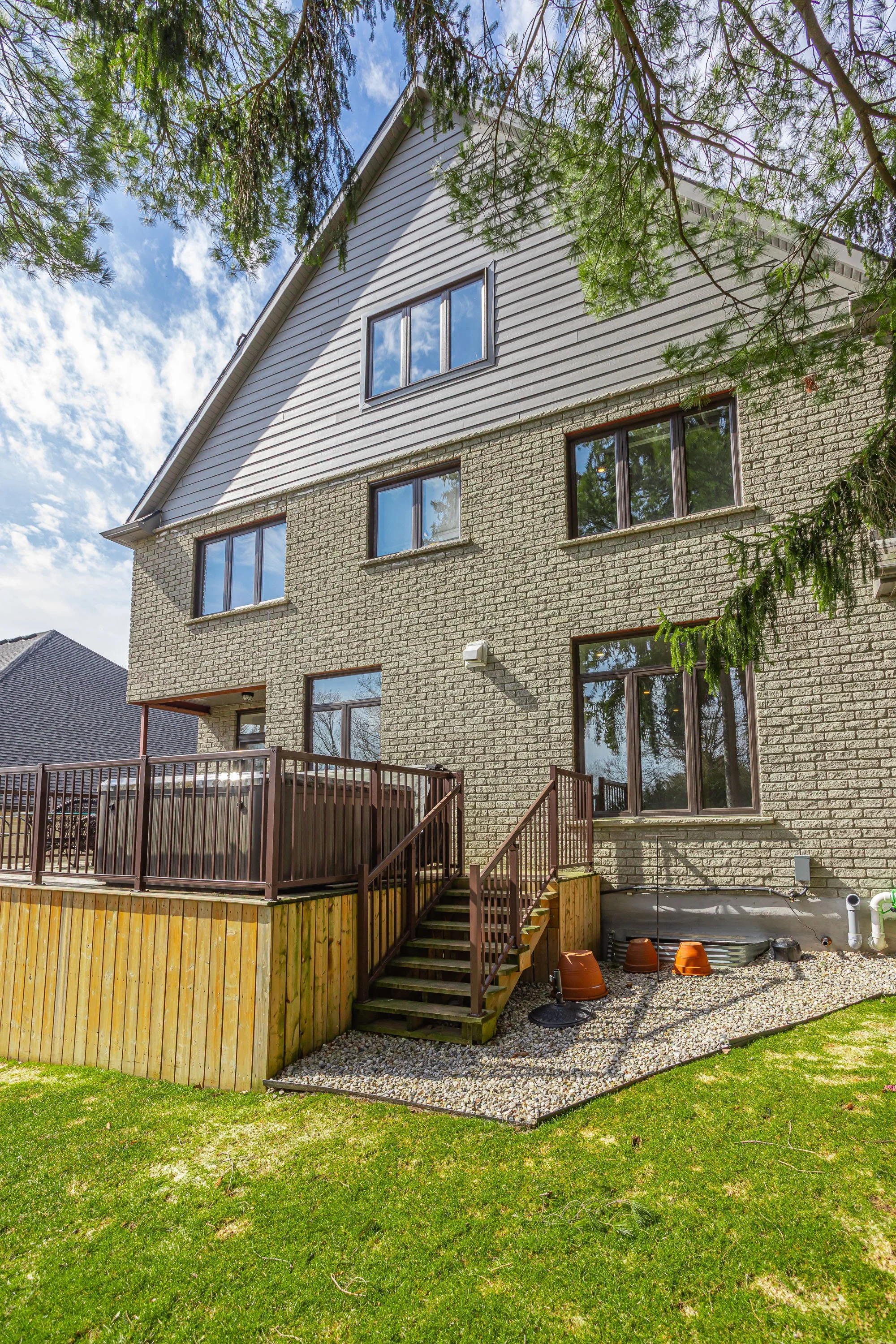 2-159 Windermere Rd-82.jpg