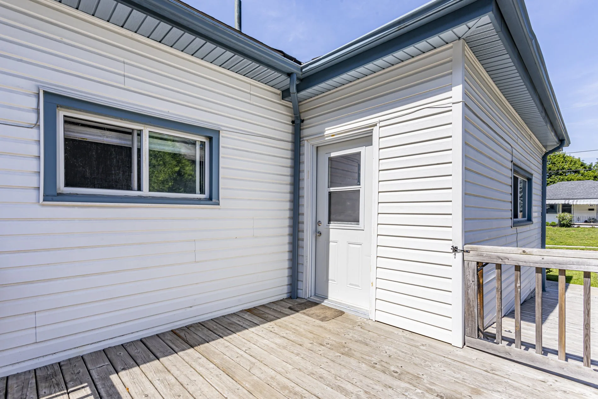 Exteriors-93 Barker St_08.JPG