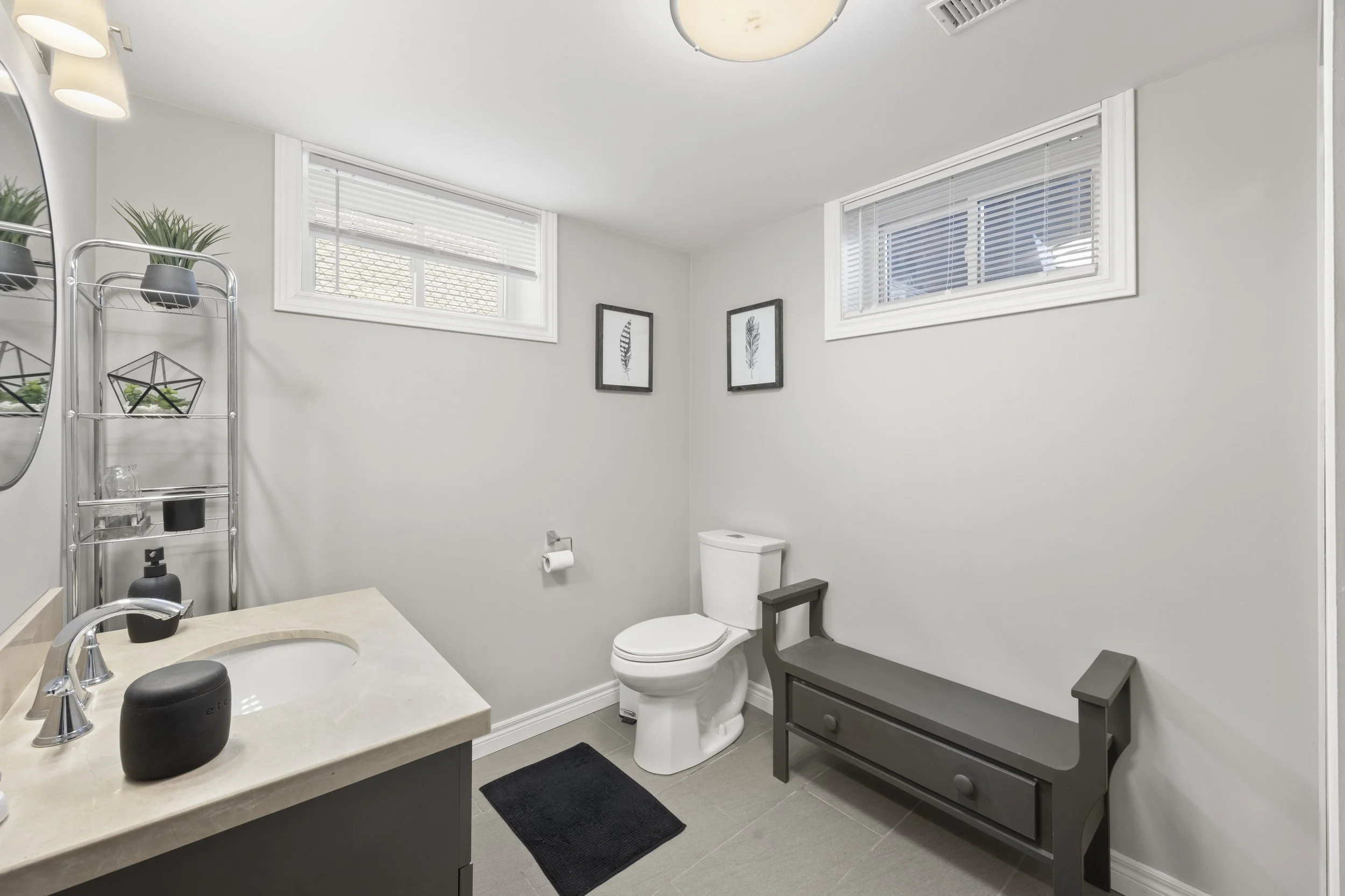 430 Magnolia Cres -34.JPG