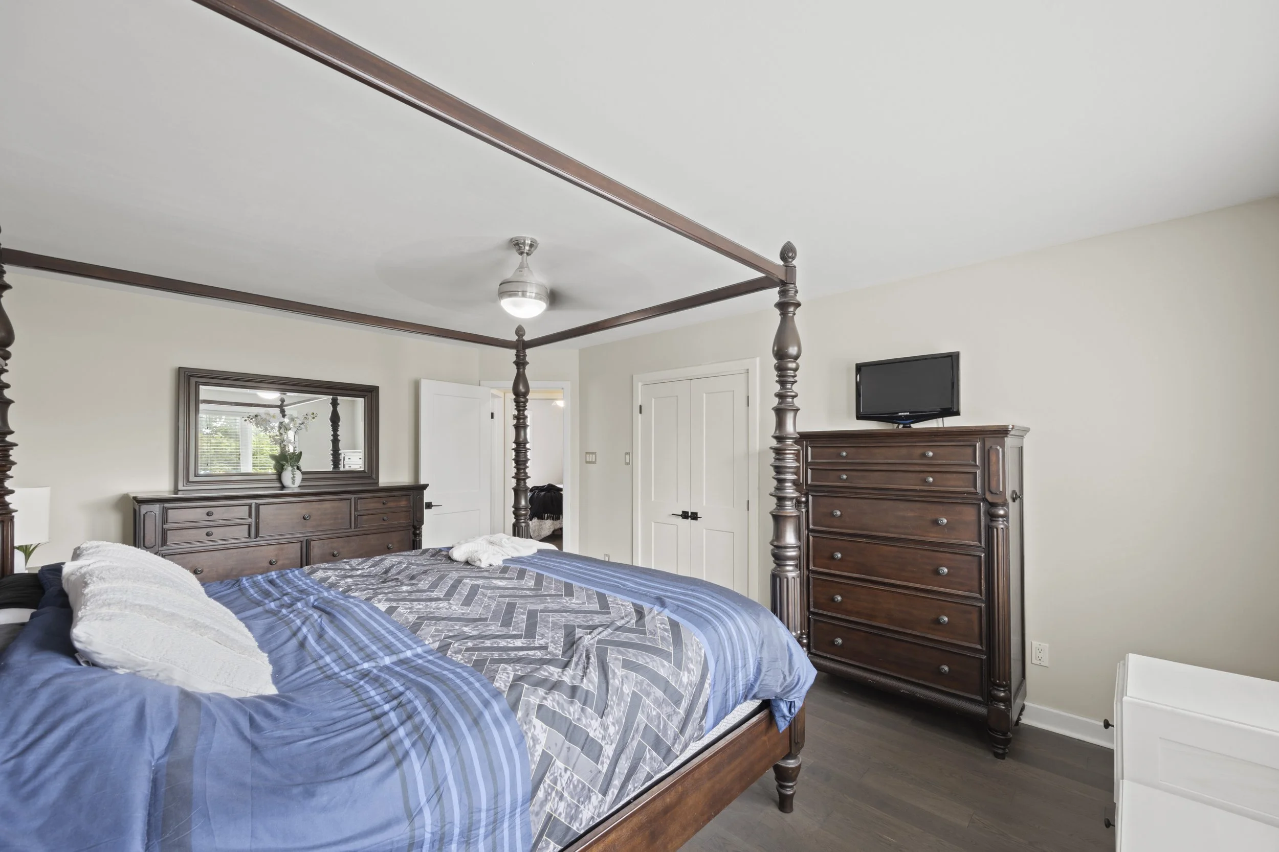 43 Meredith Dr -20.JPG