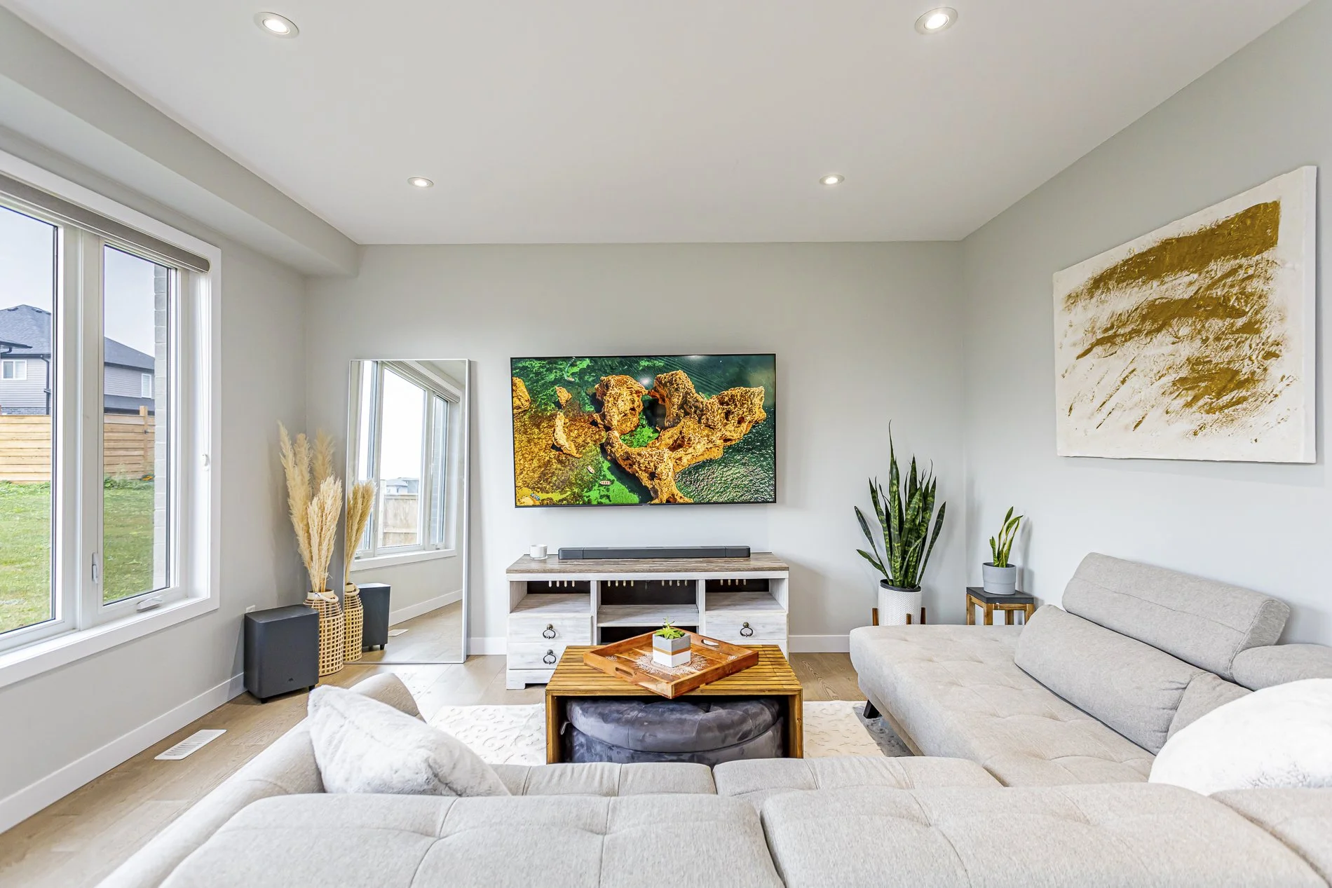 1285 Twilite Blvd_11.jpg