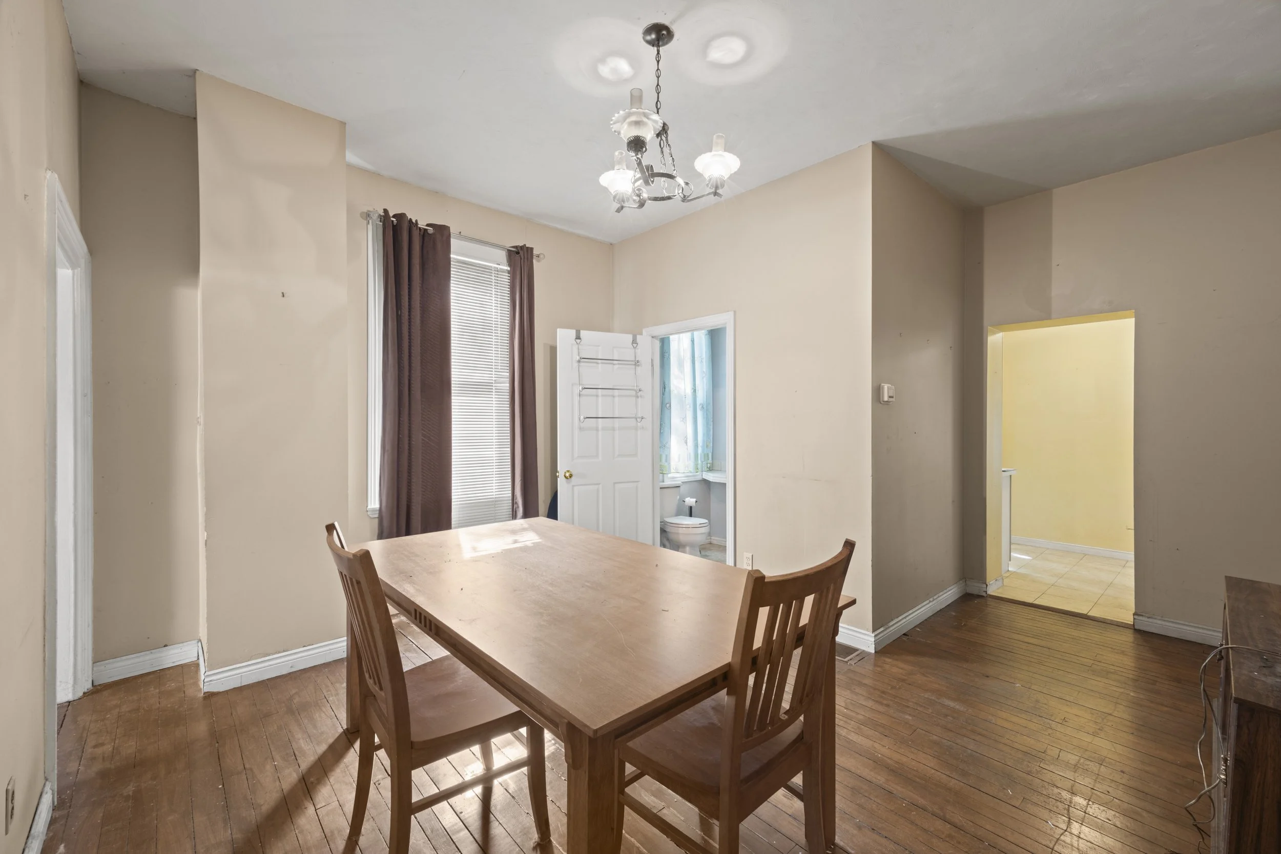 973 Dame St-8.JPG